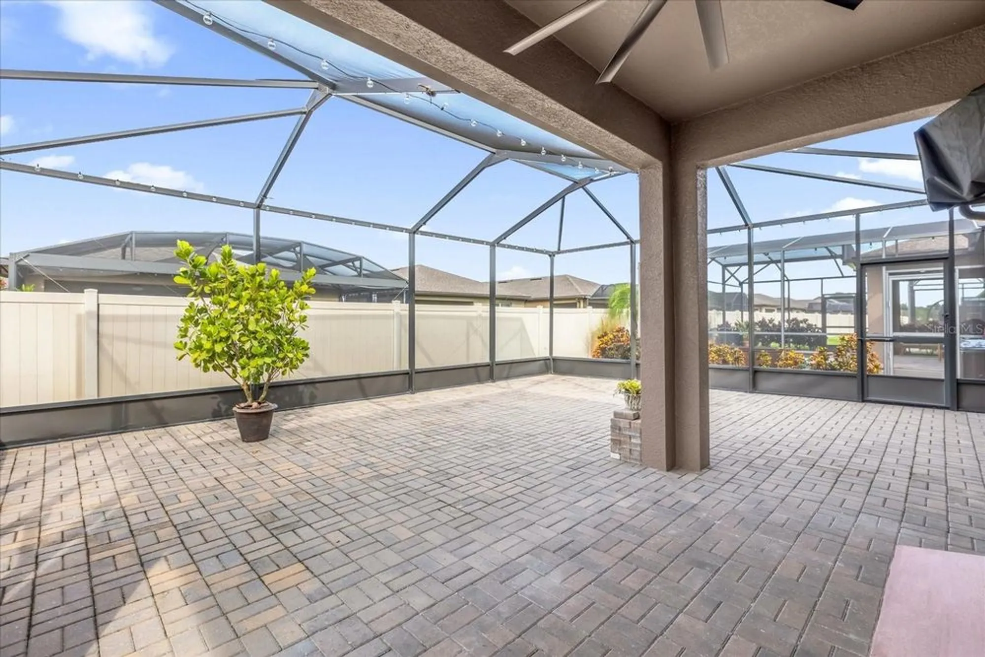 Property Slideshow image 6 of 26 | 251 tomelloso way, Davenport, FL, 33837