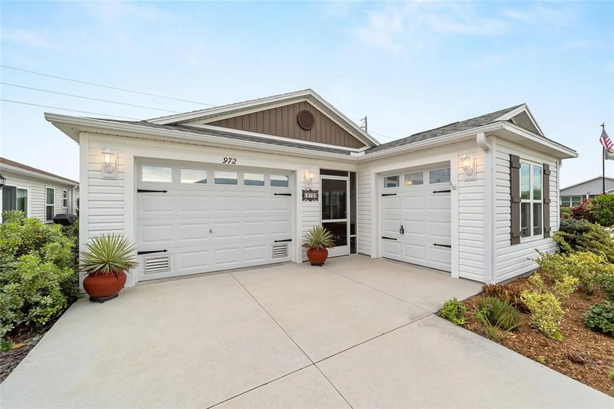 Property Slideshow image 1 of 32 | 972 greg ter, The Villages, FL, 32163