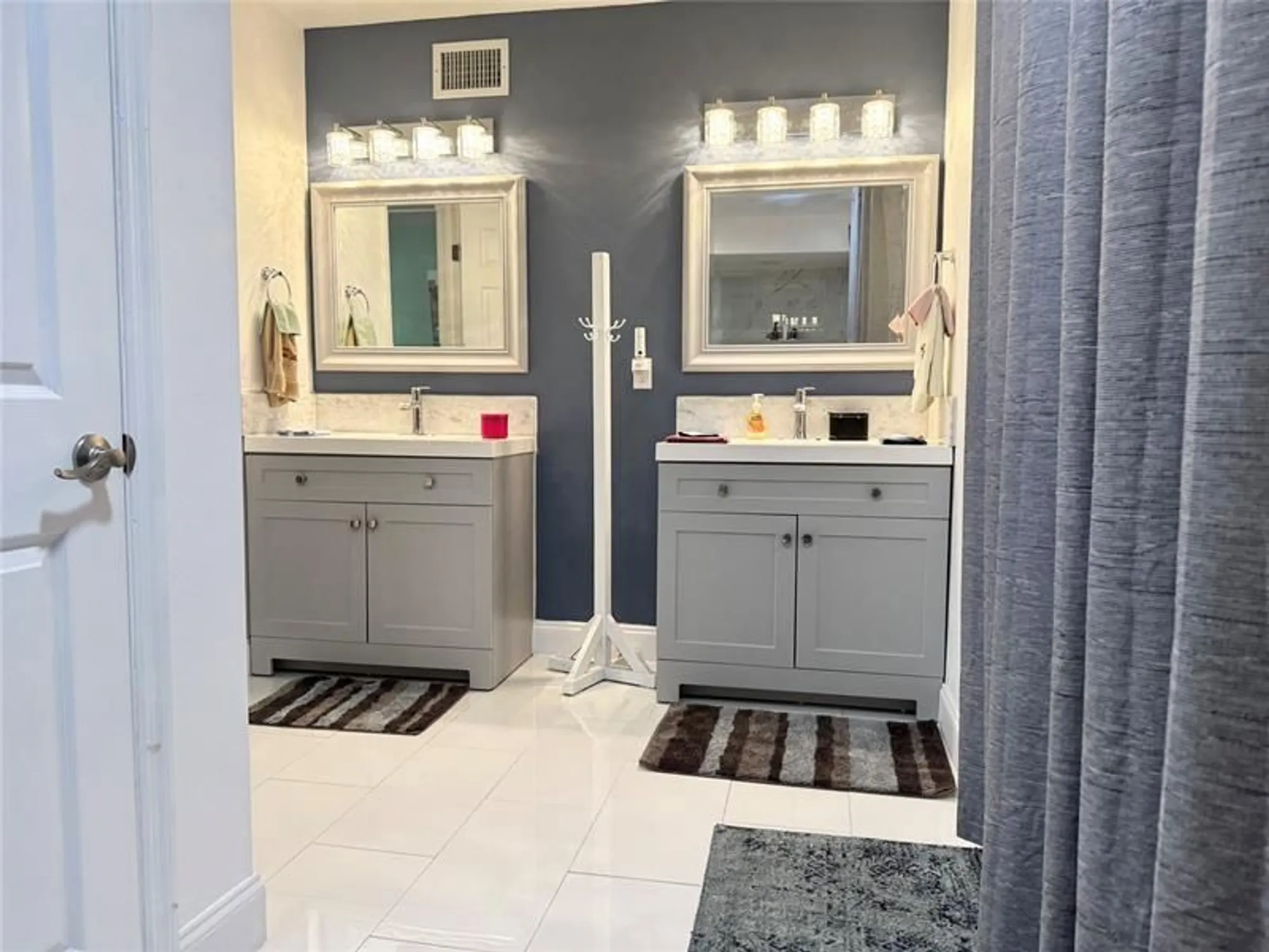 Property Slideshow image 42 of 49 | 3500 twin lakes ter apt 206, Fort Pierce, FL, 34951