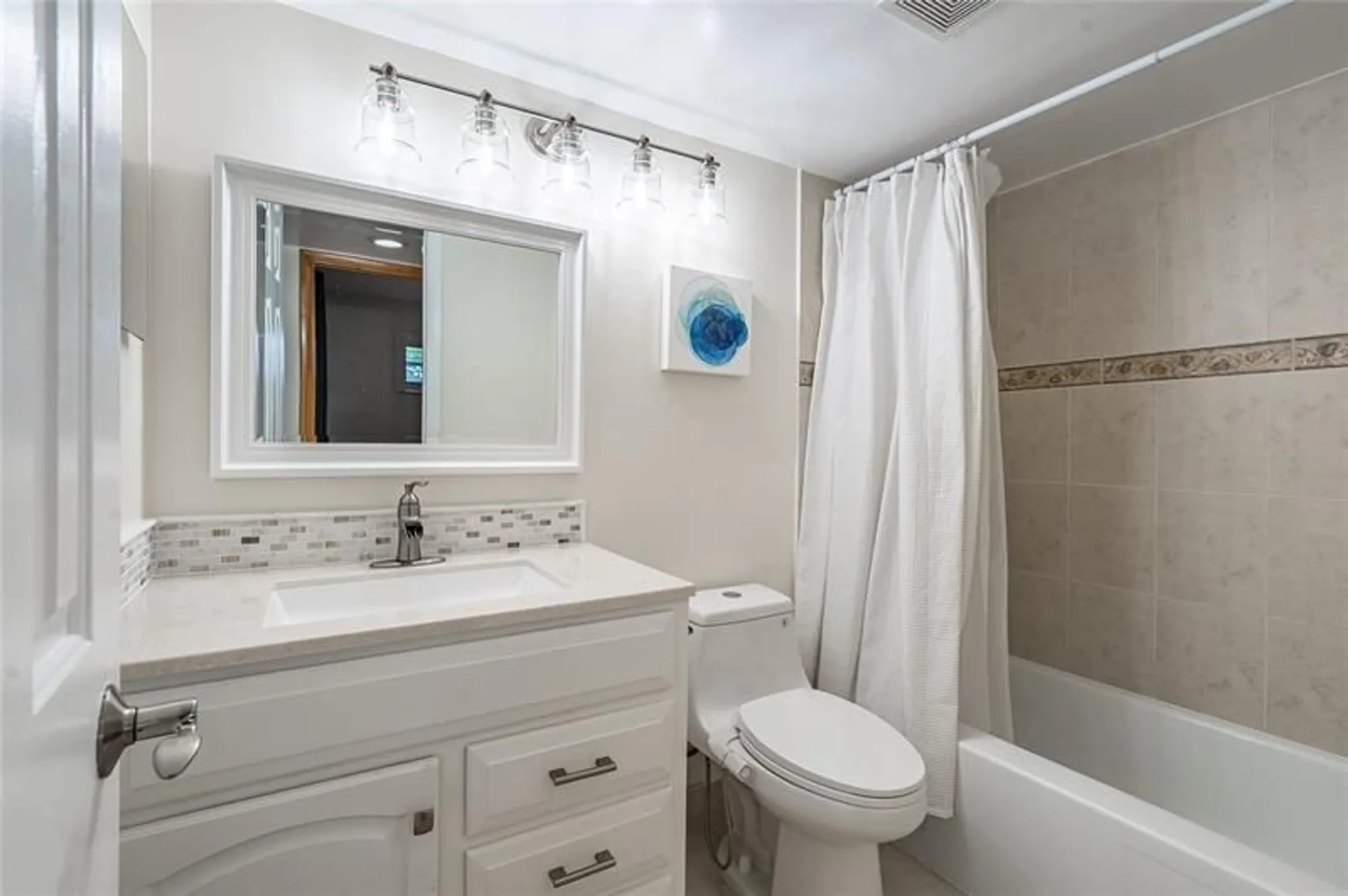 Property Slideshow image 8 of 59 | 9411 n hollybrook lake dr apt 309, Pembroke Pines, FL, 33025
