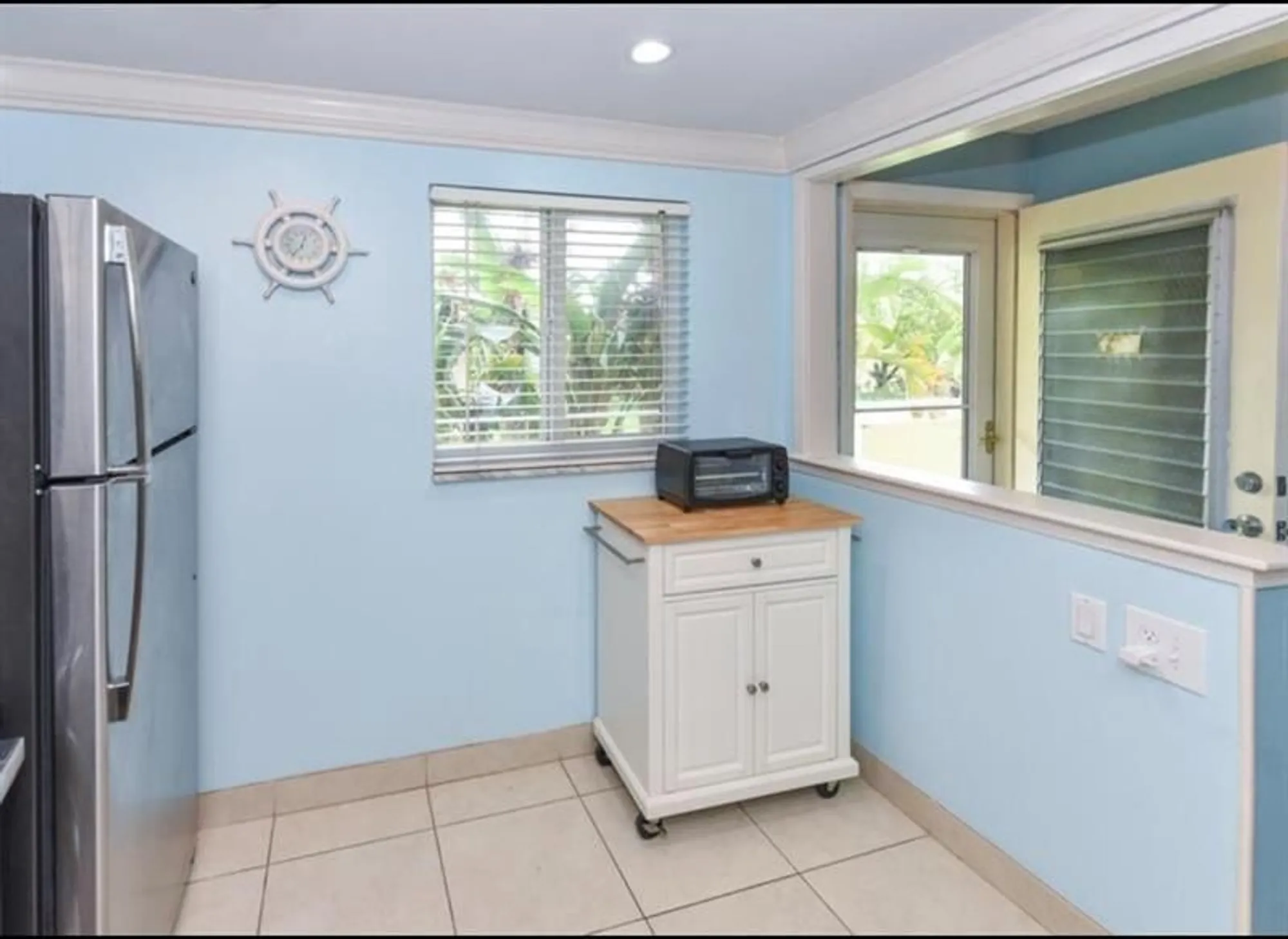 Property Slideshow image 5 of 55 | 2615 ne 3rd ct apt 217, Boynton Beach, FL, 33435