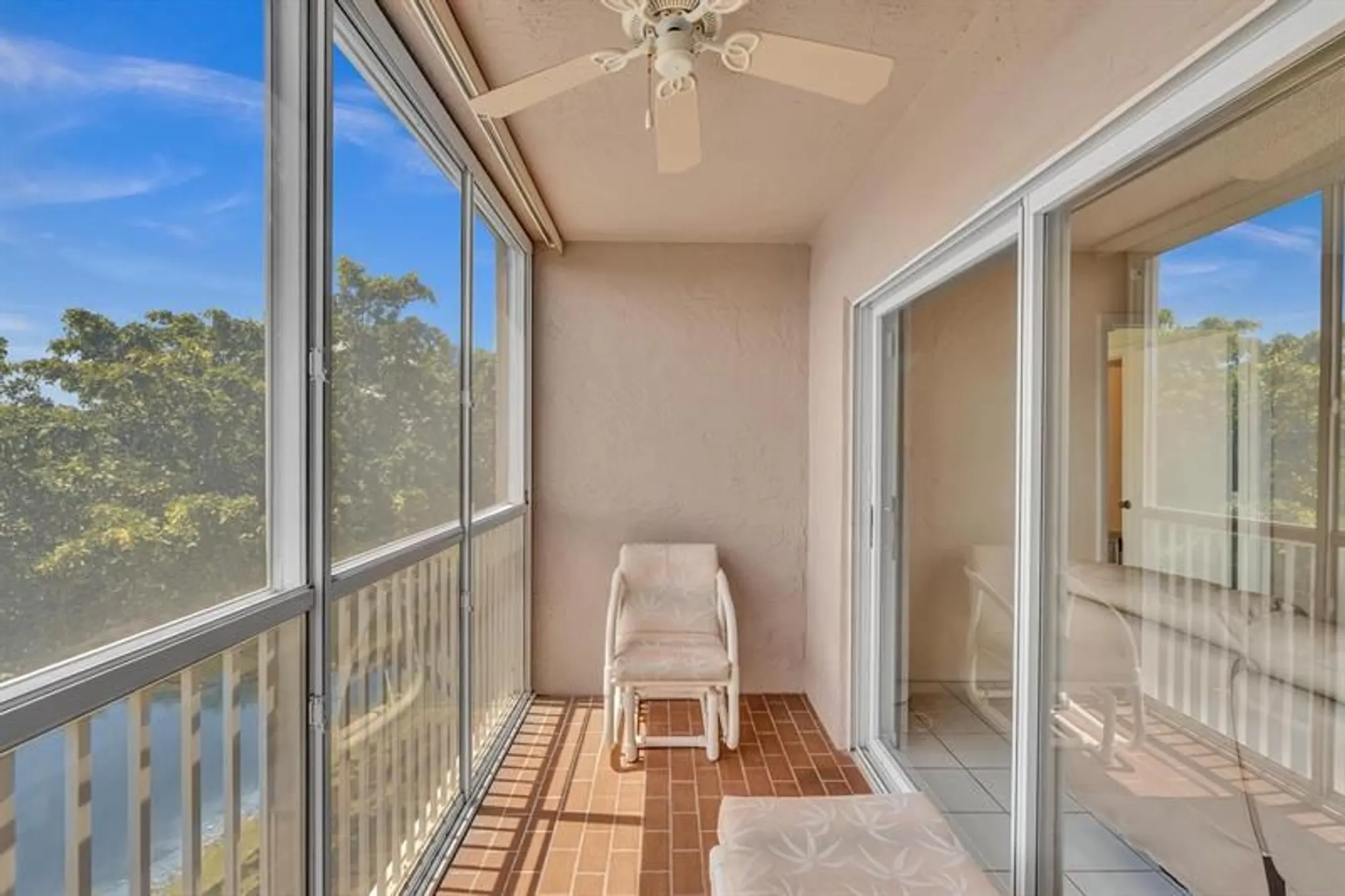 Property Slideshow image 35 of 72 | 9560 weldon cir apt j413, Fort Lauderdale, FL, 33321