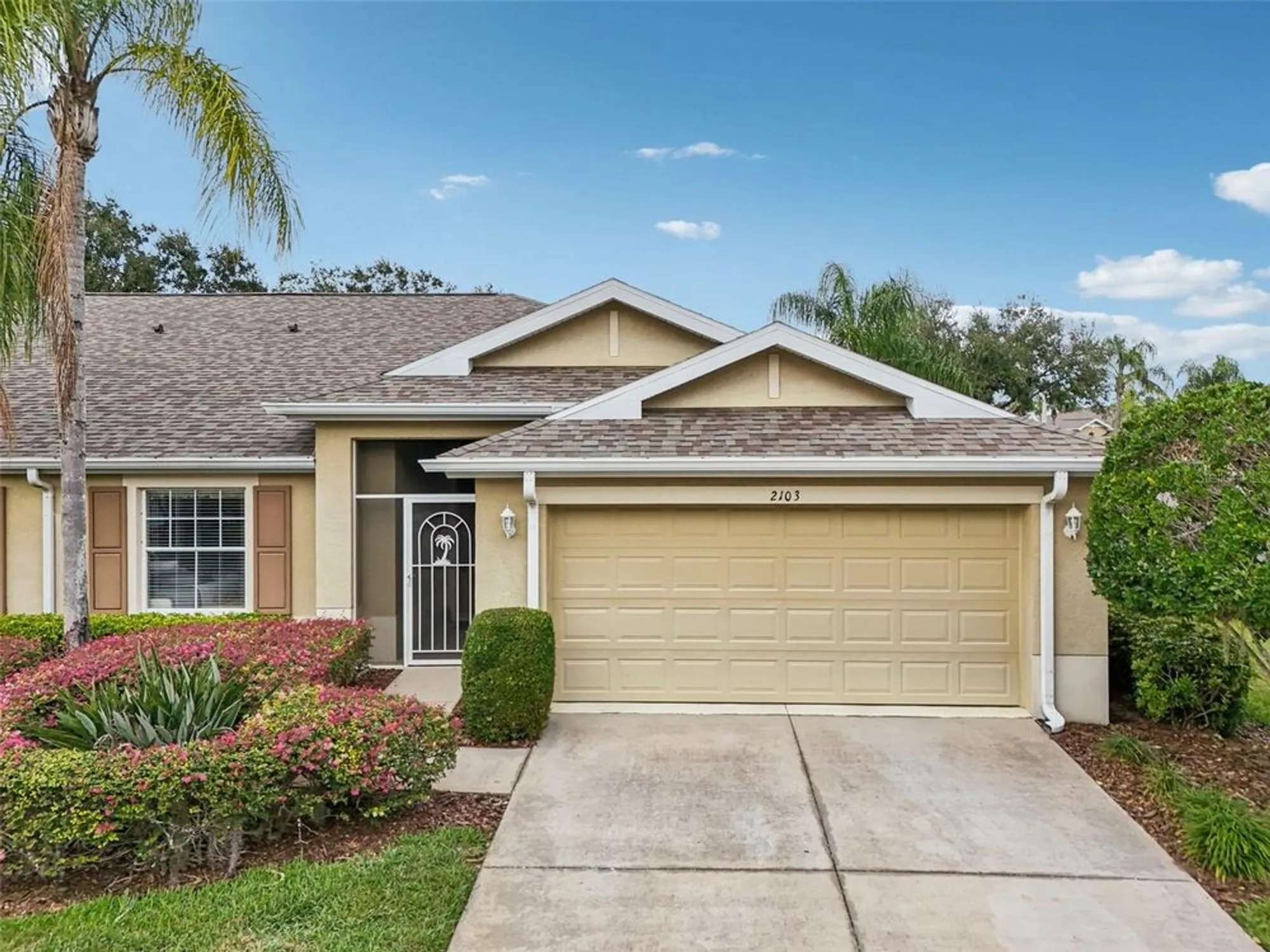 Property Slideshow image 53 of 61 | 2103 grantham greens dr, Sun City Center, FL, 33573