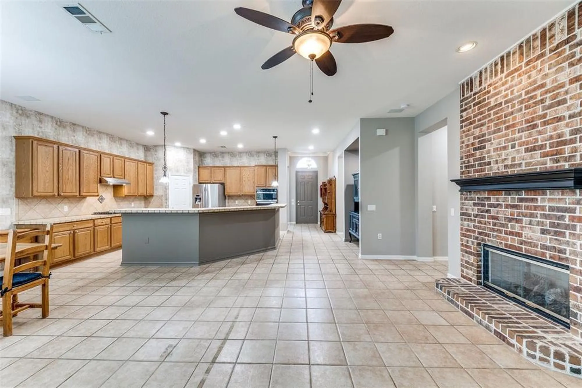 Property Slideshow image 8 of 40 | 351 southern hills dr, Fairview, TX, 75069