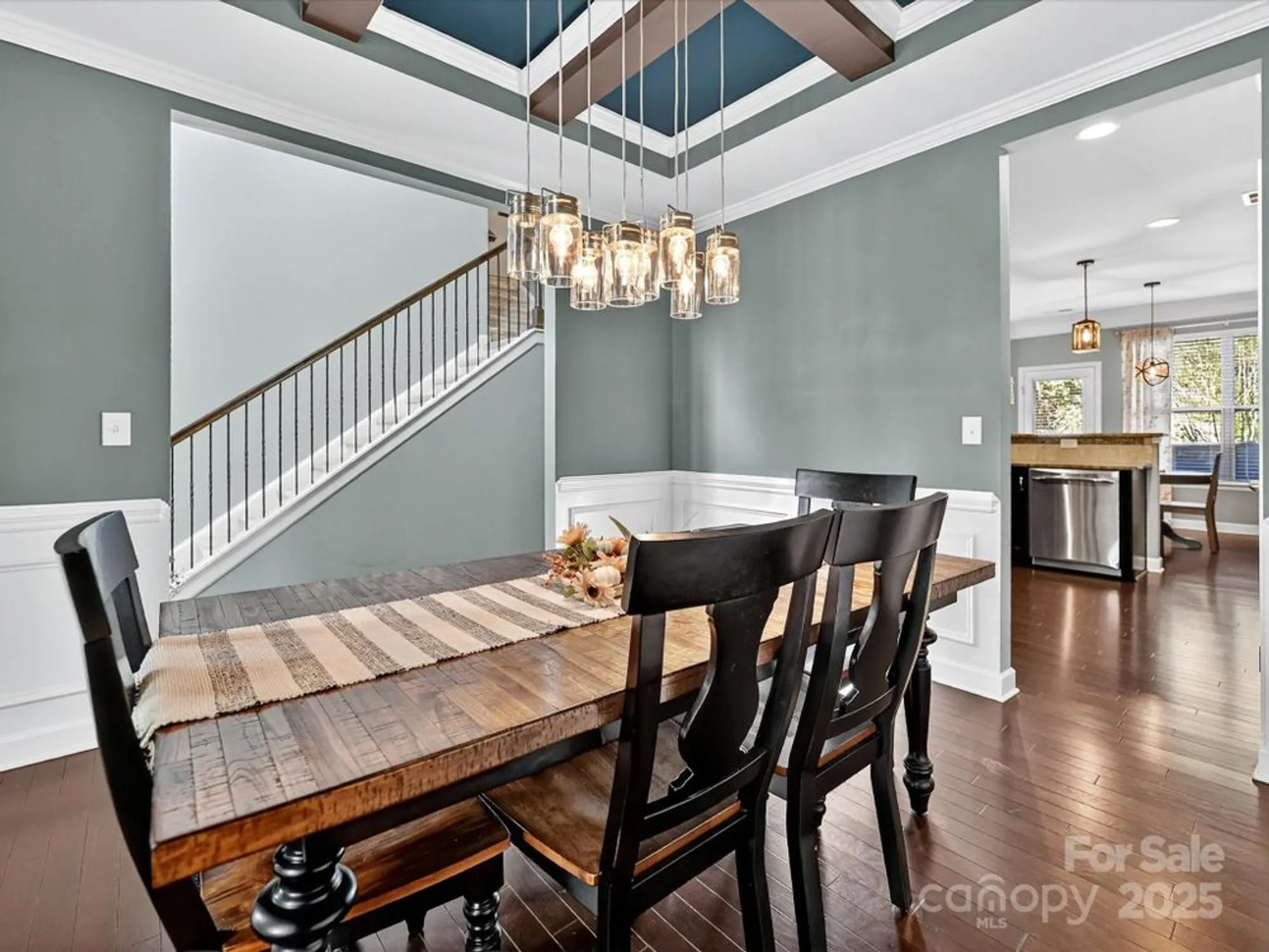 Property Slideshow image 7 of 34 | 5004 el molino dr, Charlotte, NC, 28214