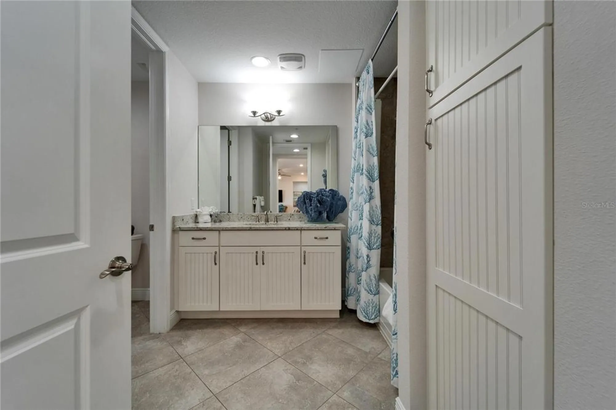 Property Slideshow image 34 of 56 | 379 aruba cir 201, Bradenton, FL, 34209