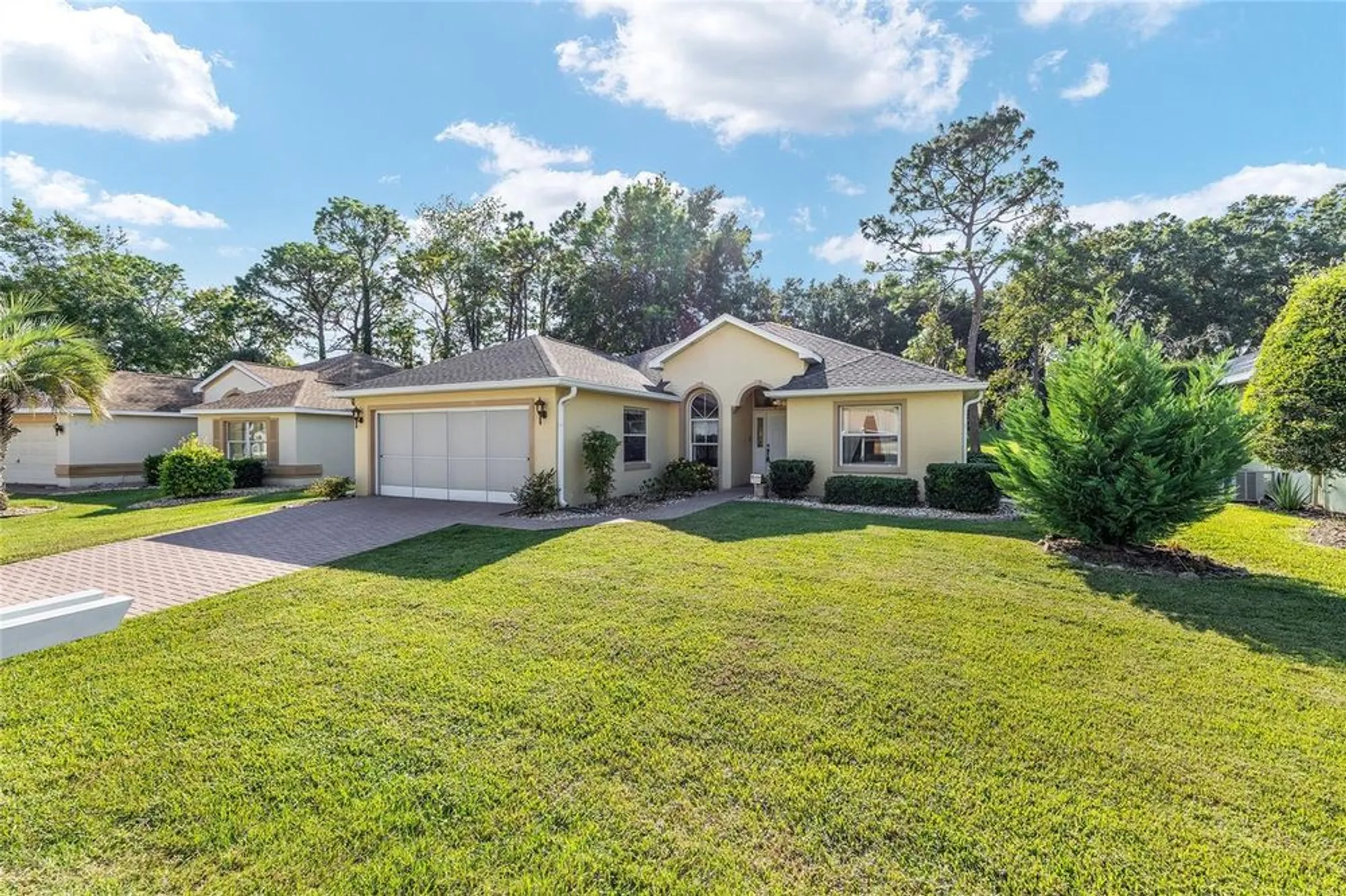 Property Slideshow image 5 of 71 | 11410 sw 69th cir, Ocala, FL, 34476