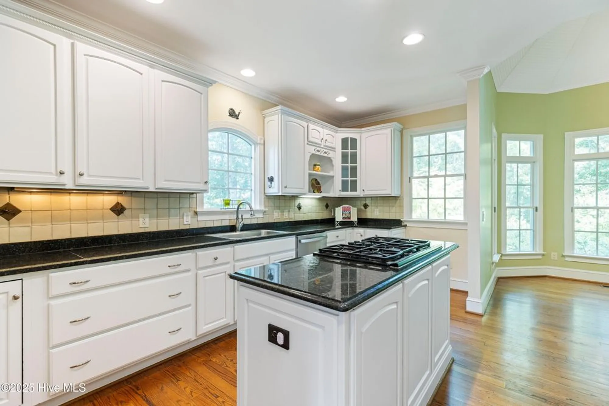 Property Slideshow image 15 of 51 | 4260 loblolly cir se, Southport, NC, 28461