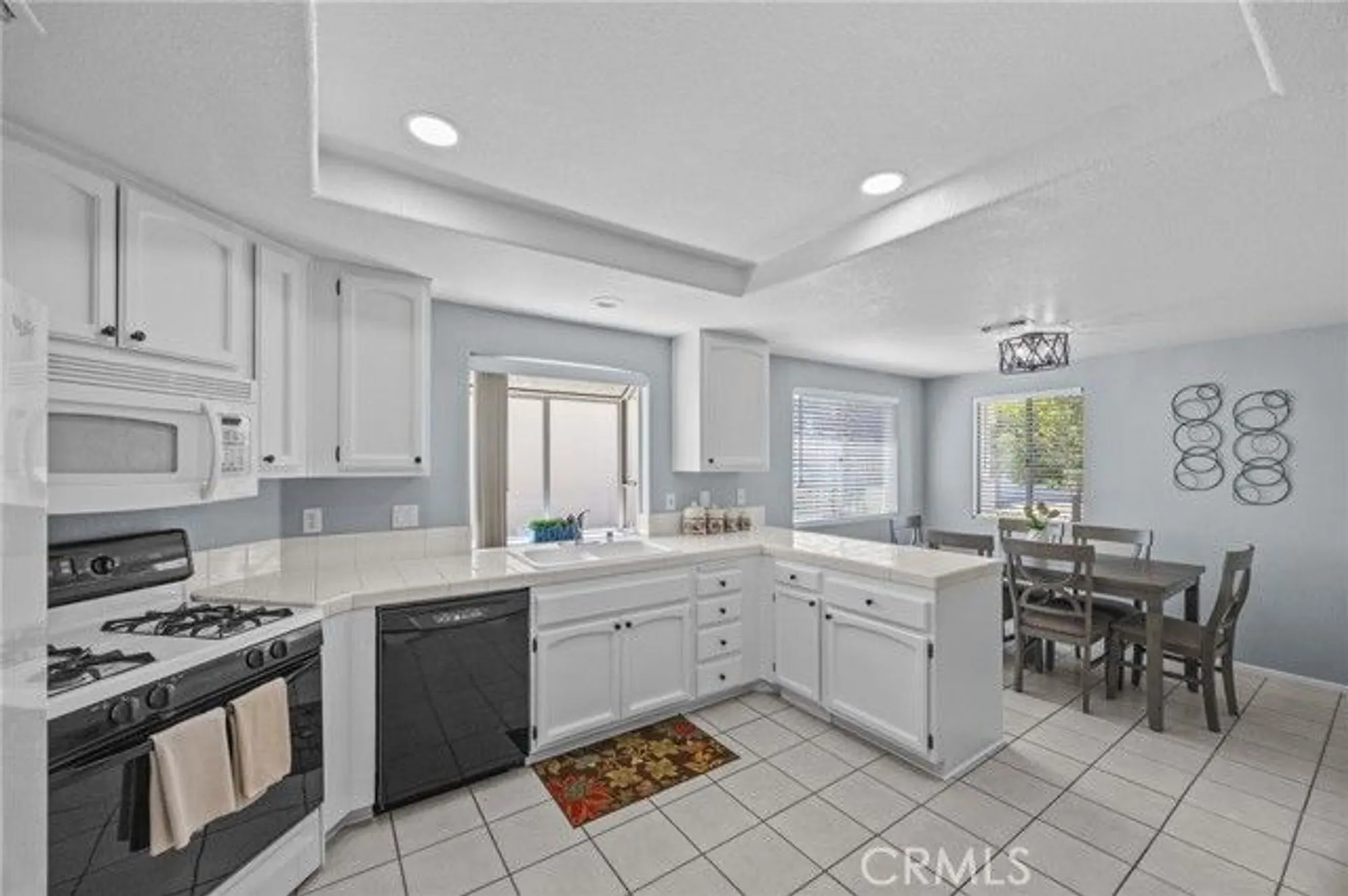 Property Slideshow image 10 of 44 | 40430 via francisco, Murrieta, CA, 92562