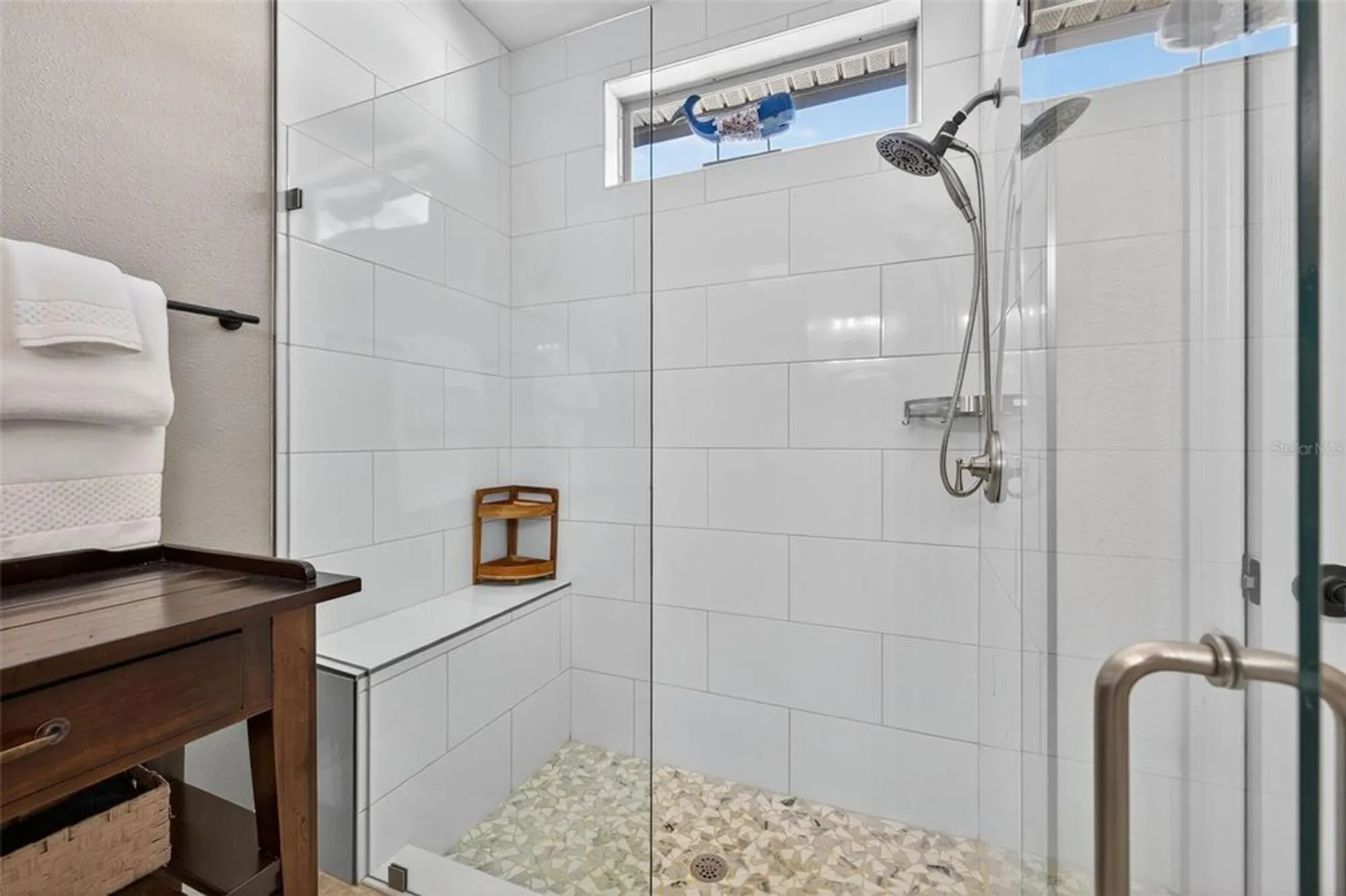 Property Slideshow image 27 of 55 | 359 laurel falls dr, Apollo Beach, FL, 33572