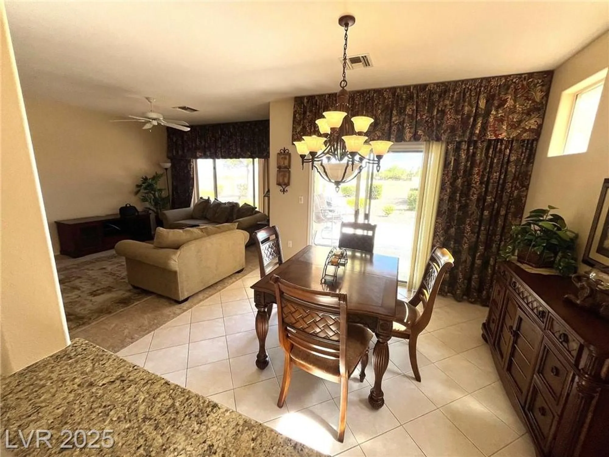 Property Slideshow image 8 of 38 | 10525 mission lakes ave, Las Vegas, NV, 89134