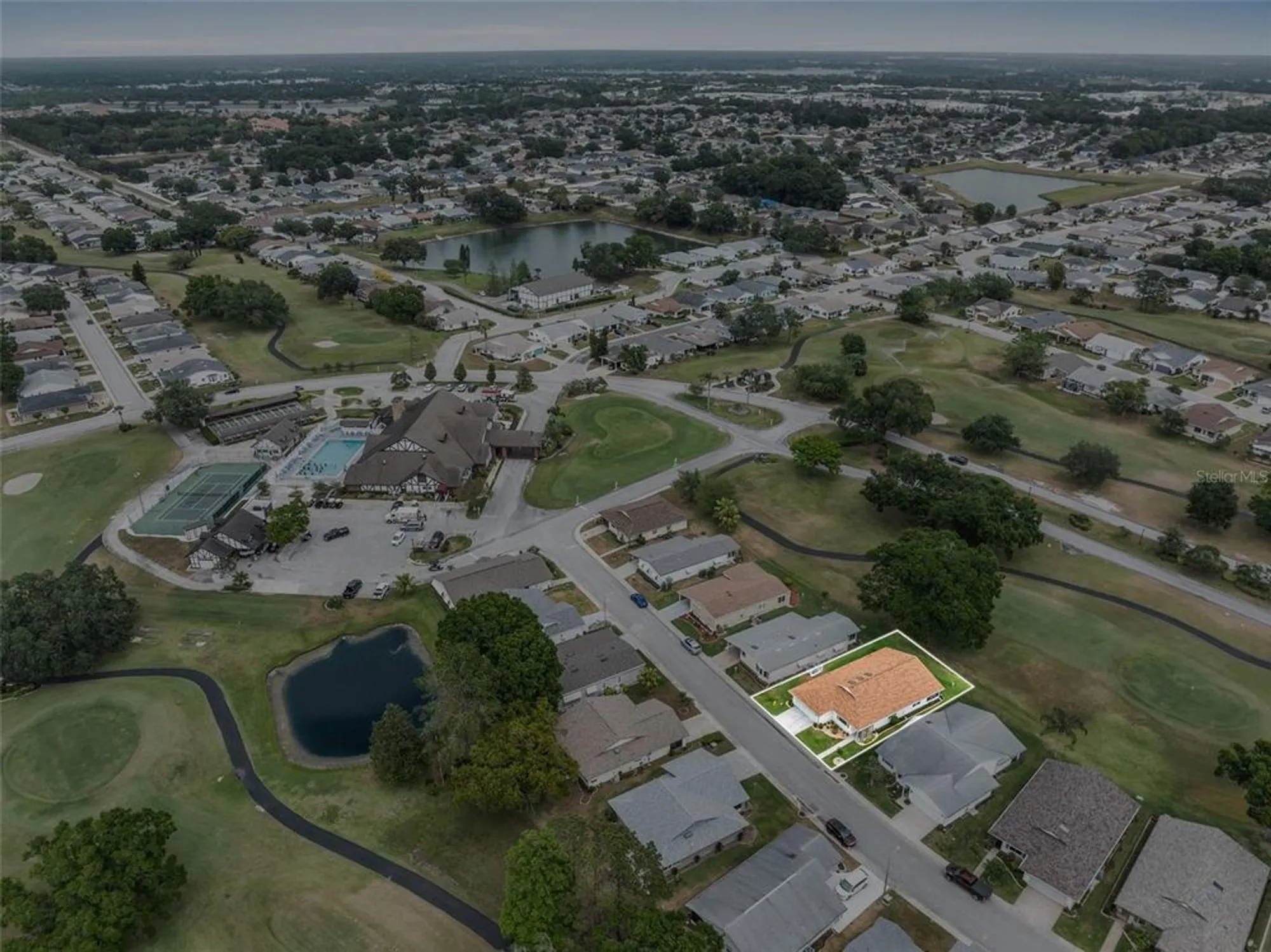 Property Slideshow image 32 of 45 | 3149 sand trap ct, Lakeland, FL, 33810