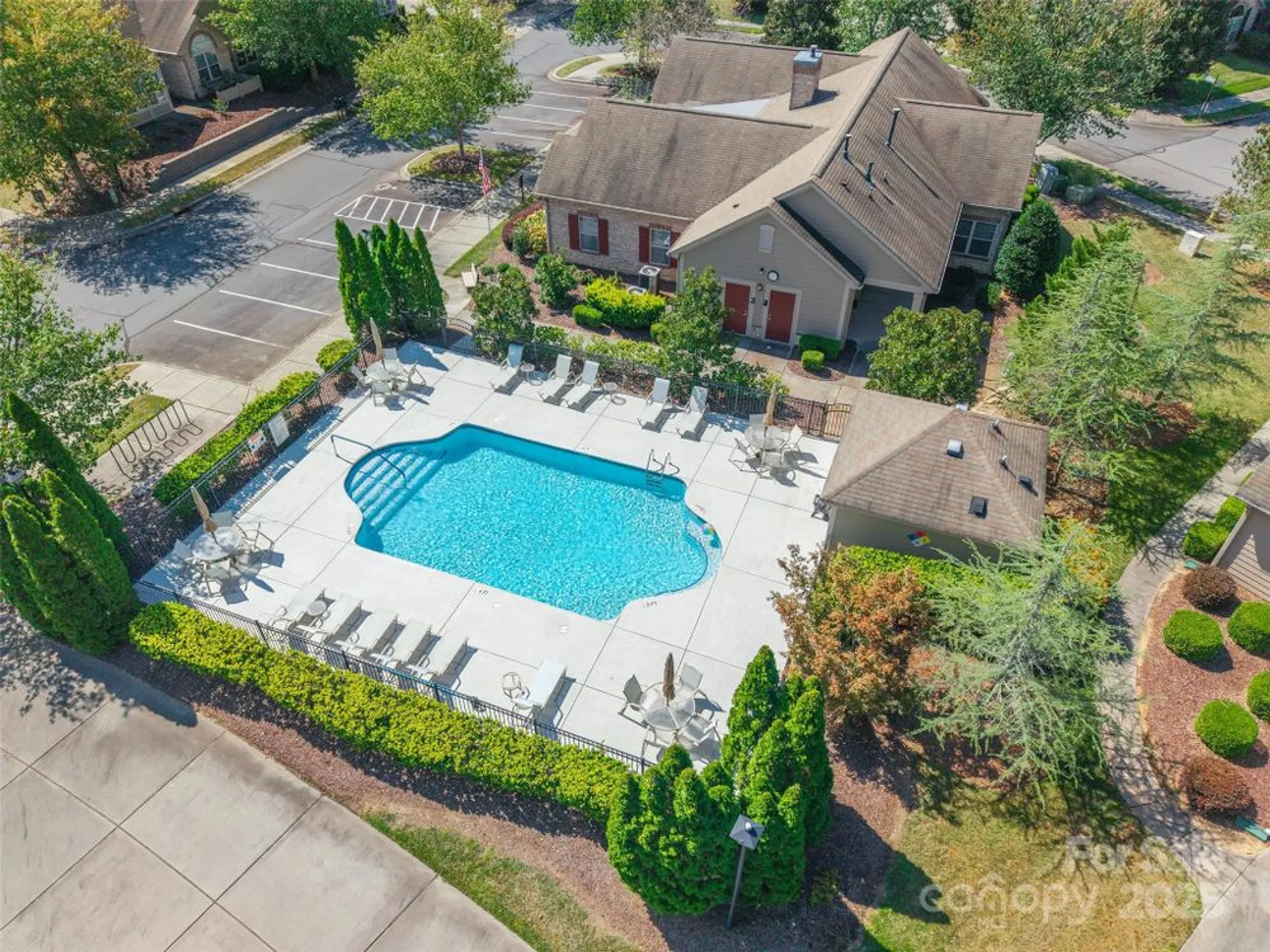 Property Slideshow image 36 of 36 | 3547 south bank ct, Matthews, NC, 28105