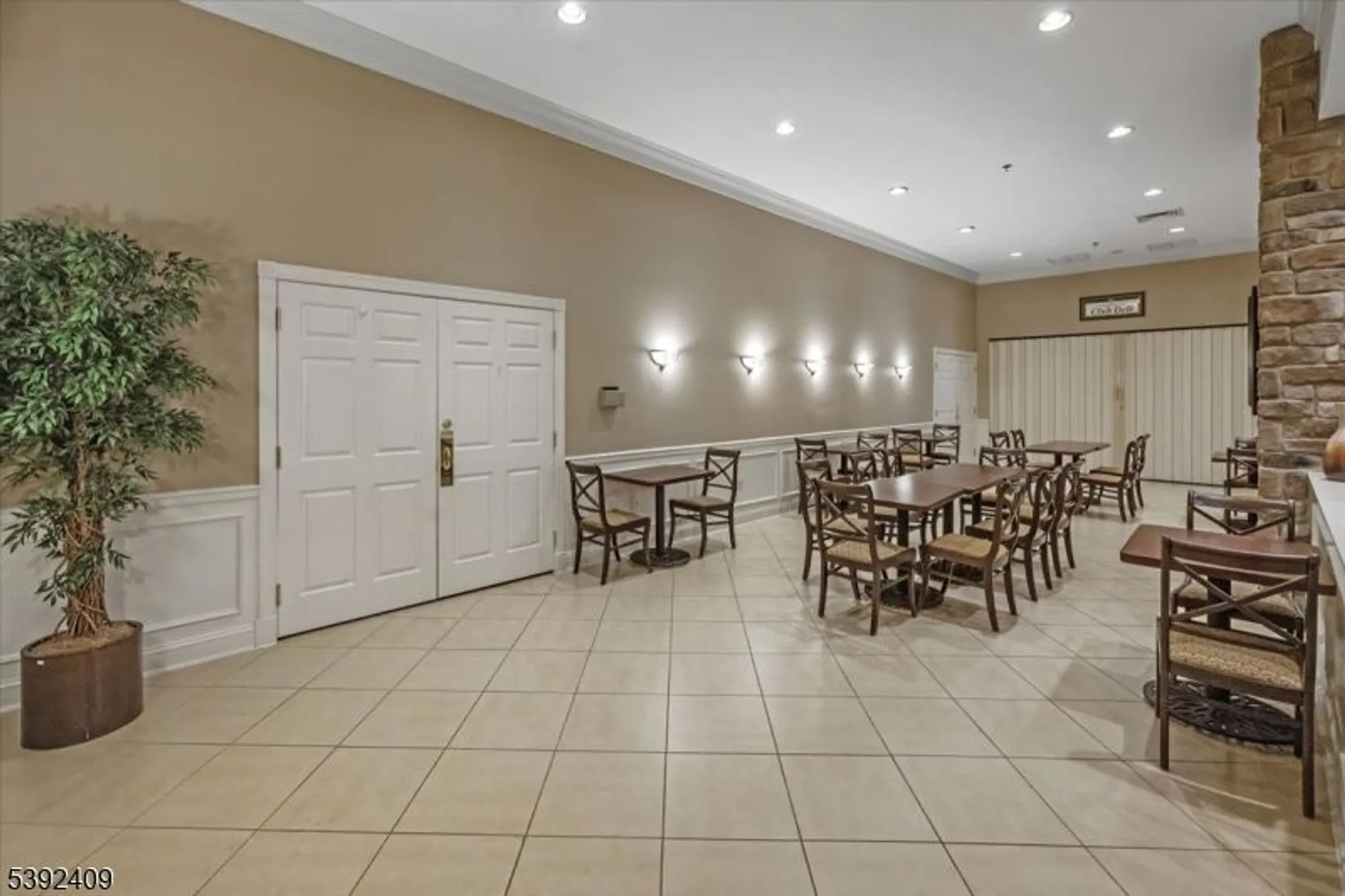 Property Slideshow image 28 of 37 | 29 daulton dr, Somerset, NJ, 08873