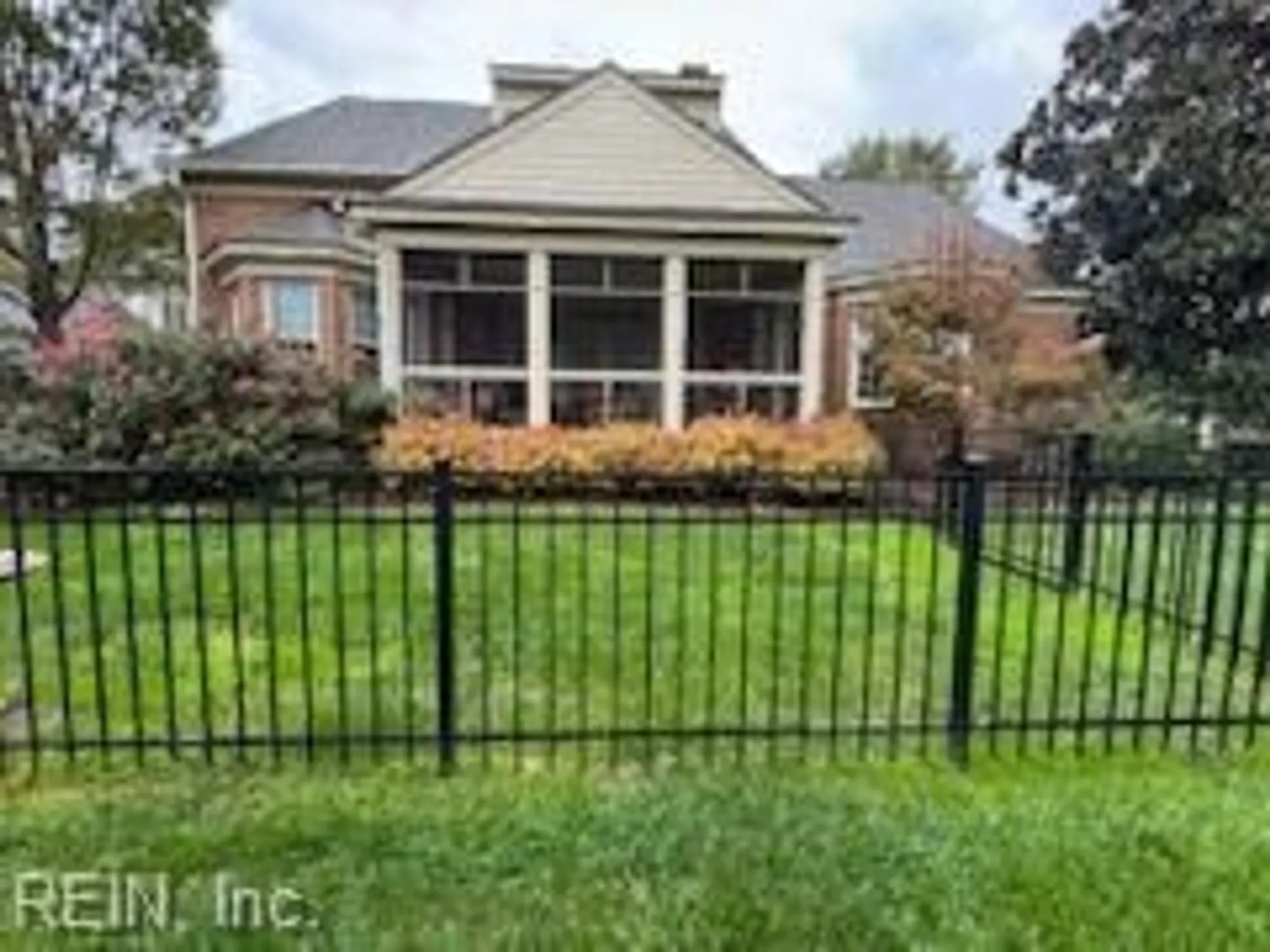 Property Slideshow image 7 of 26 | 104 portland, Williamsburg, VA, 23188