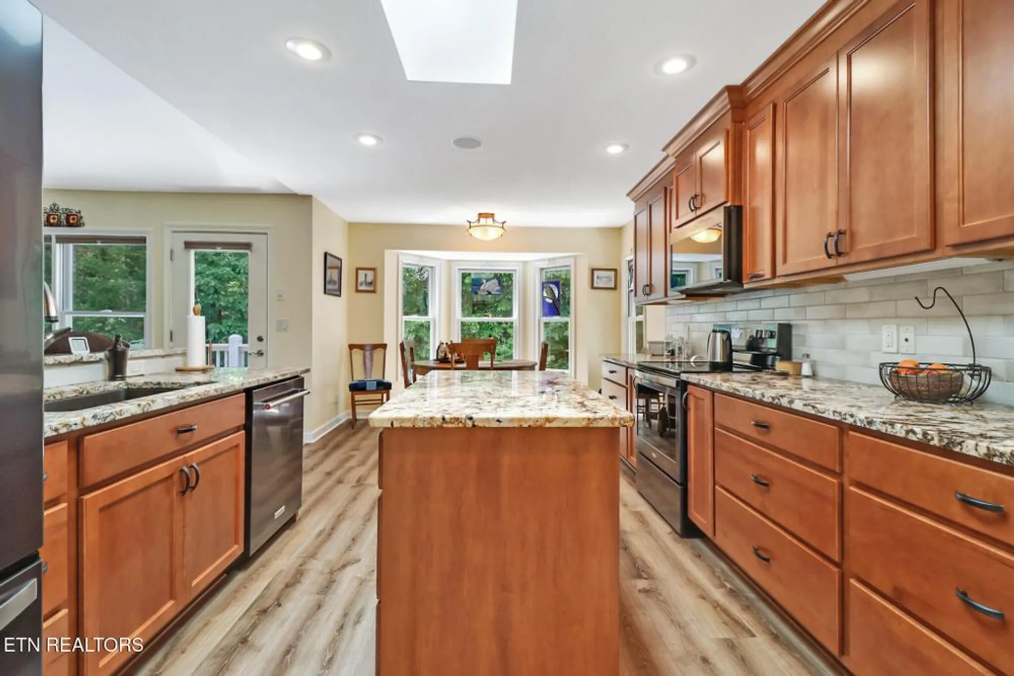 Property Slideshow image 14 of 46 | 169 forest view dr, Crossville, TN, 38558