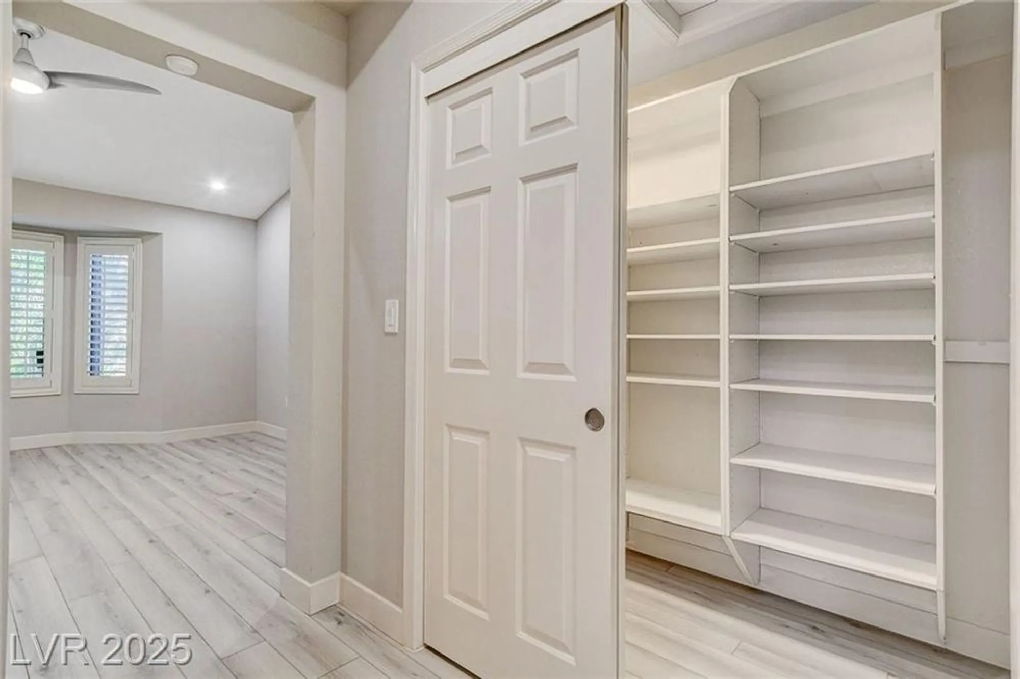 Property Slideshow image 29 of 42 | 10044 woodhouse dr, Las Vegas, NV, 89134