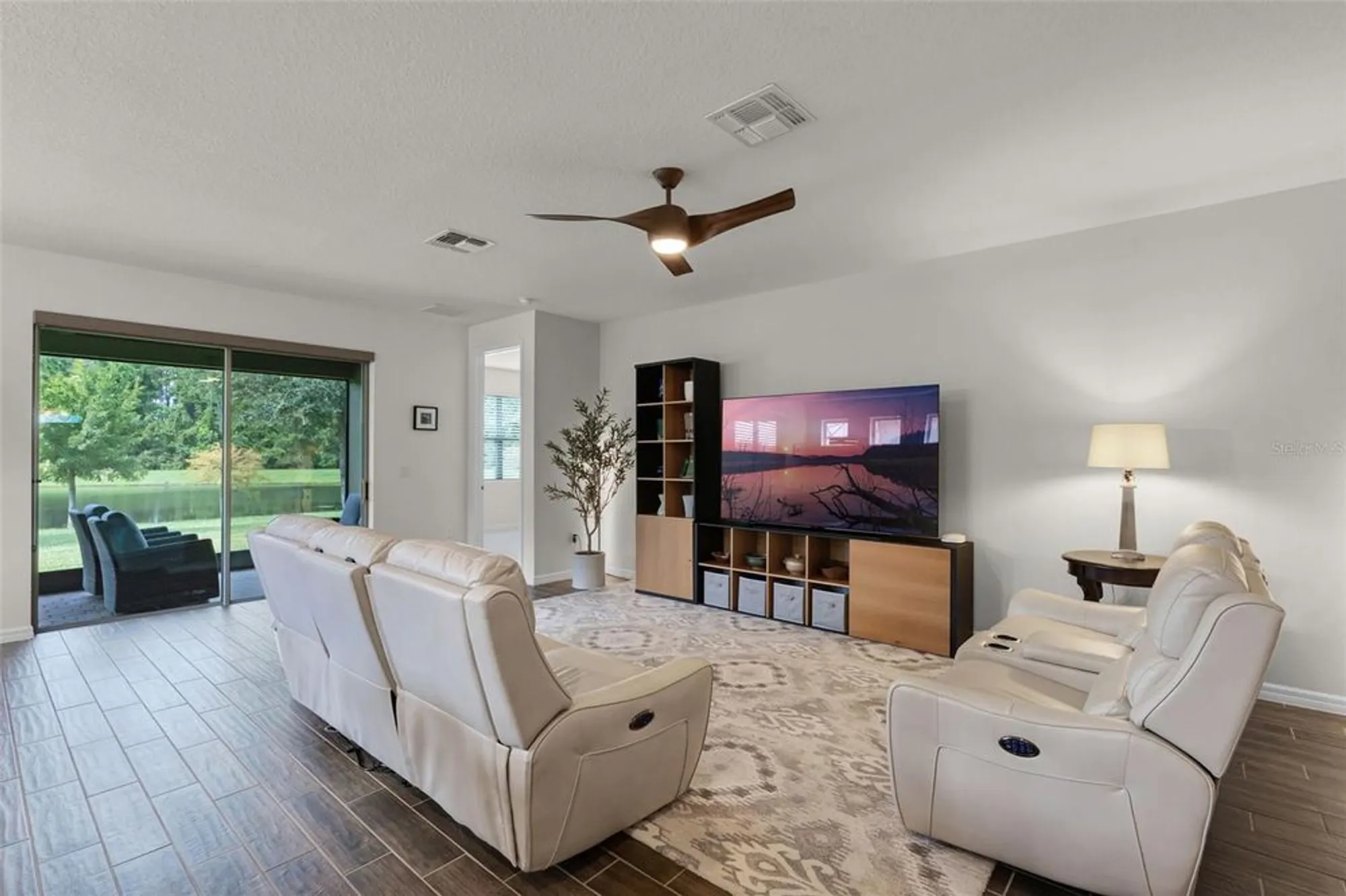 Property Slideshow image 13 of 47 | 17834 blazing star cir, Clermont, FL, 34714
