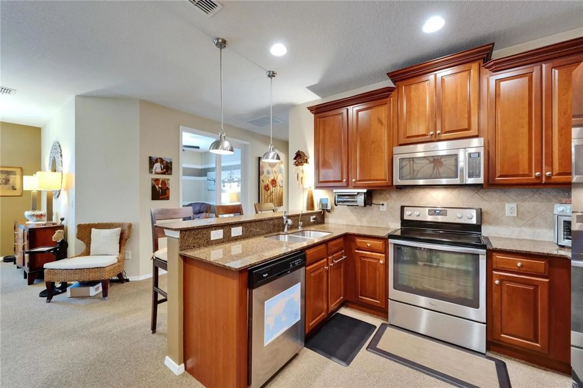 Property Slideshow image 16 of 93 | 5646 sunset falls dr, Apollo Beach, FL, 33572