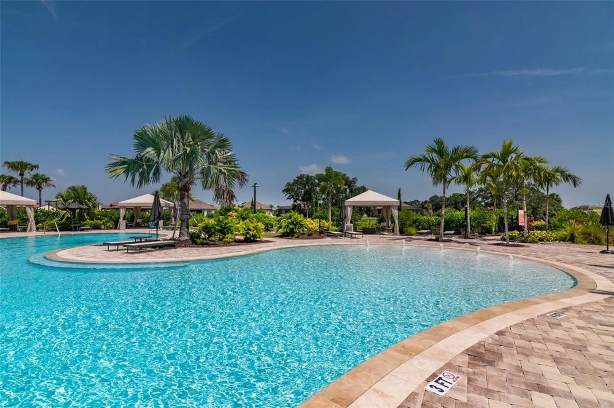 Property Slideshow image 79 of 99 | 5451 lago maggio st, Sarasota, FL, 34238