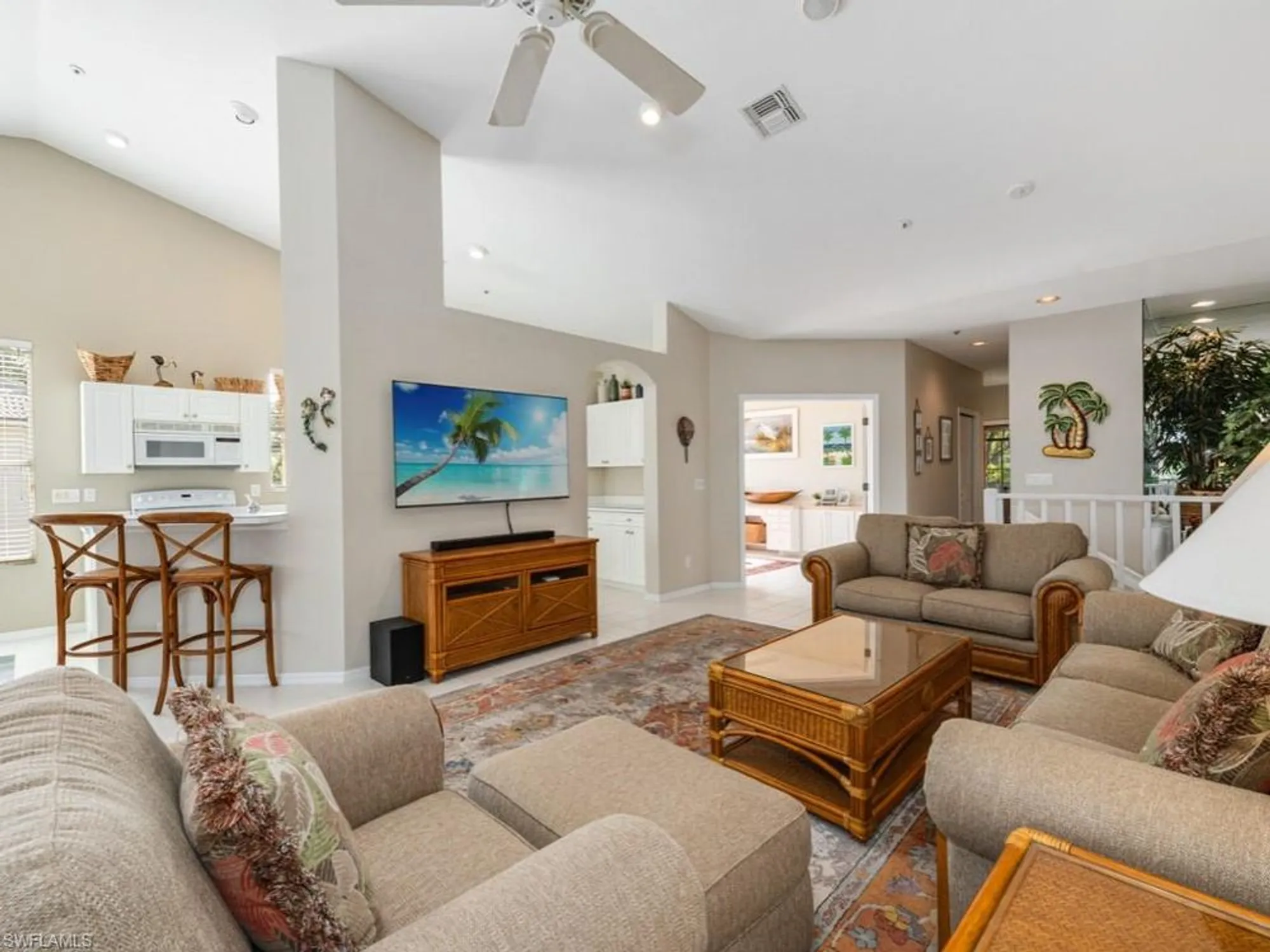 Property Slideshow image 6 of 42 | 27071 lake harbor ct 203, Bonita Springs, FL, 34134