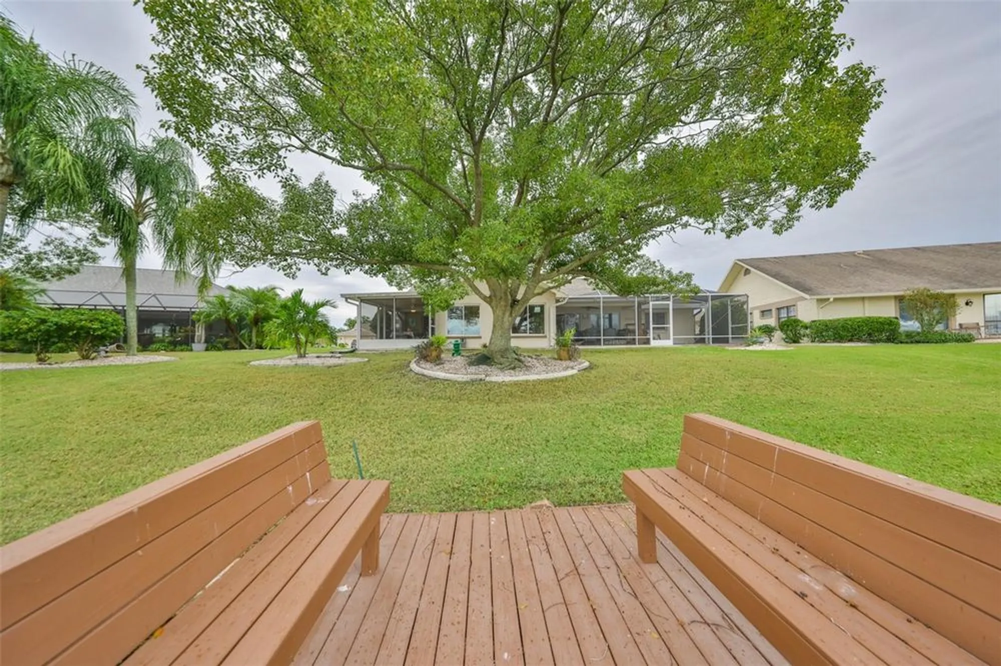 Property Slideshow image 43 of 59 | 1928 east view dr, Sun City Center, FL, 33573