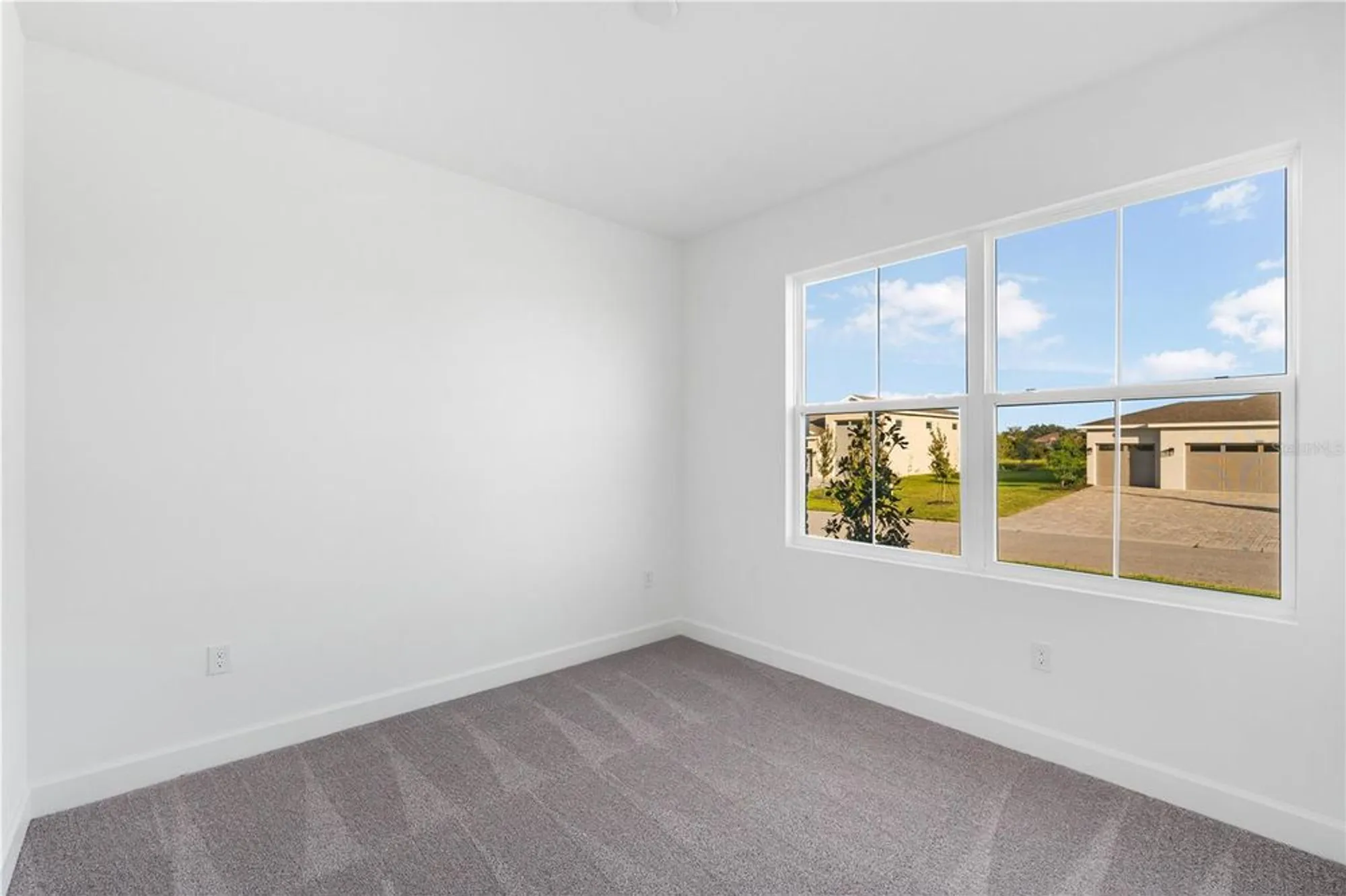 Property Slideshow image 7 of 32 | 9211 players dr, Weeki Wachee, FL, 34613