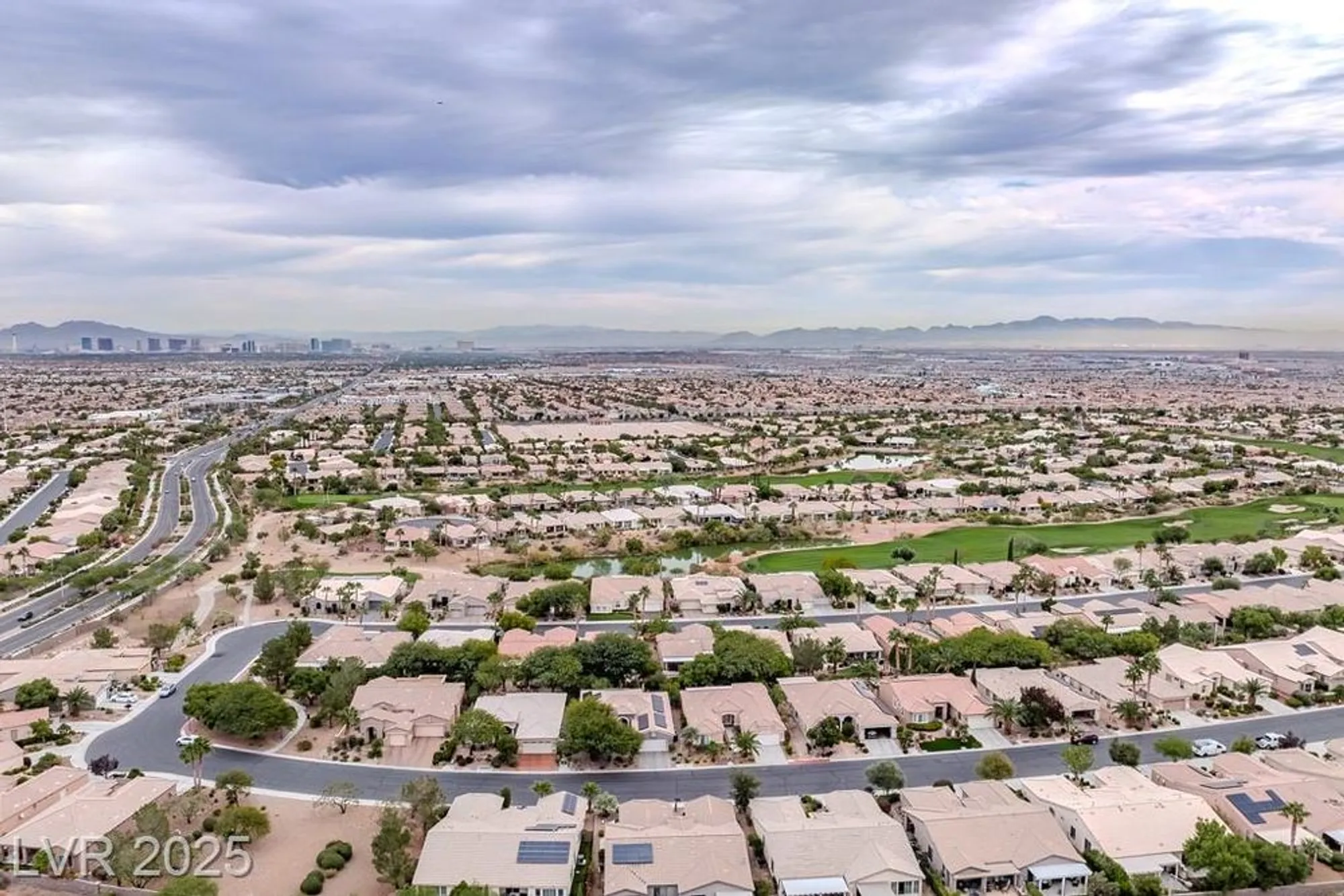 Property Slideshow image 61 of 65 | 5110 silenzio st, Las Vegas, NV, 89135