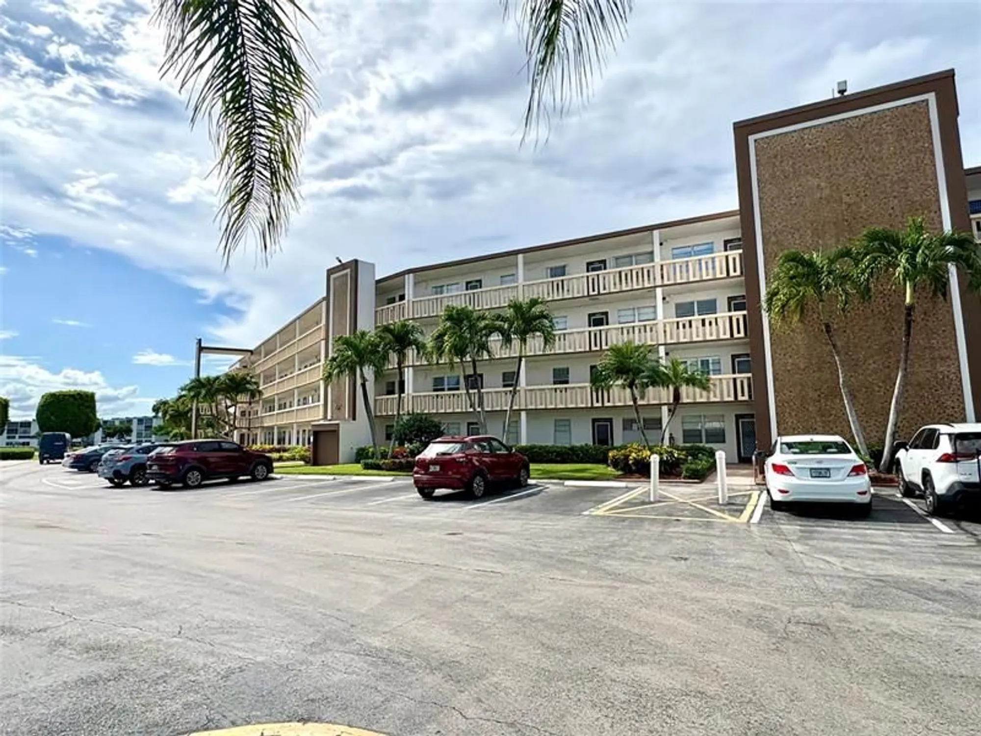 Property Slideshow image 22 of 27 | 4046 guildford c # 4046, Boca Raton, FL, 33434