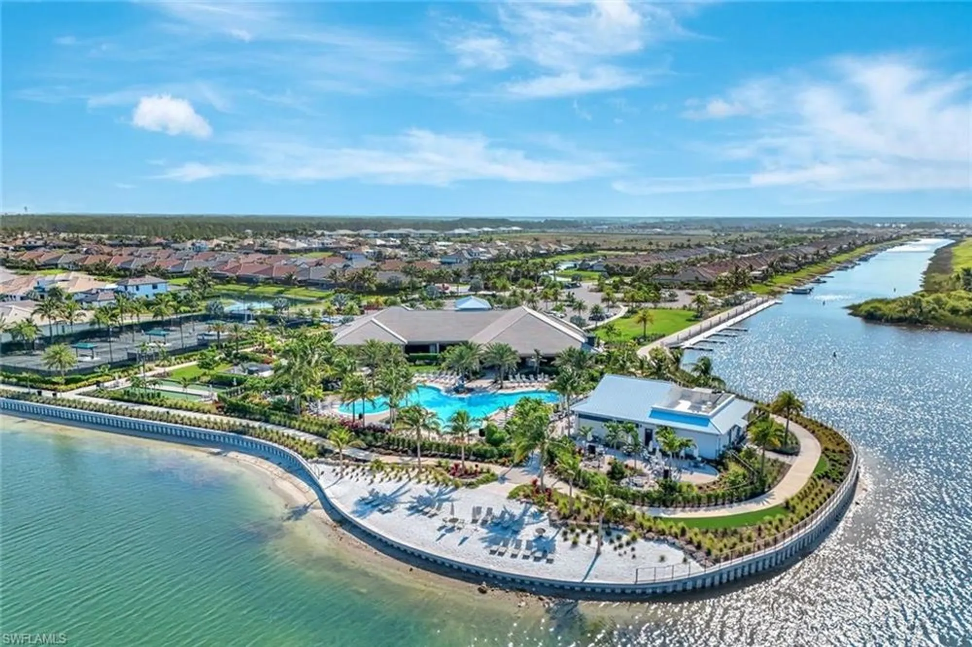 Property Slideshow image 29 of 32 | 12240 canal grande dr, Fort Myers, FL, 33913