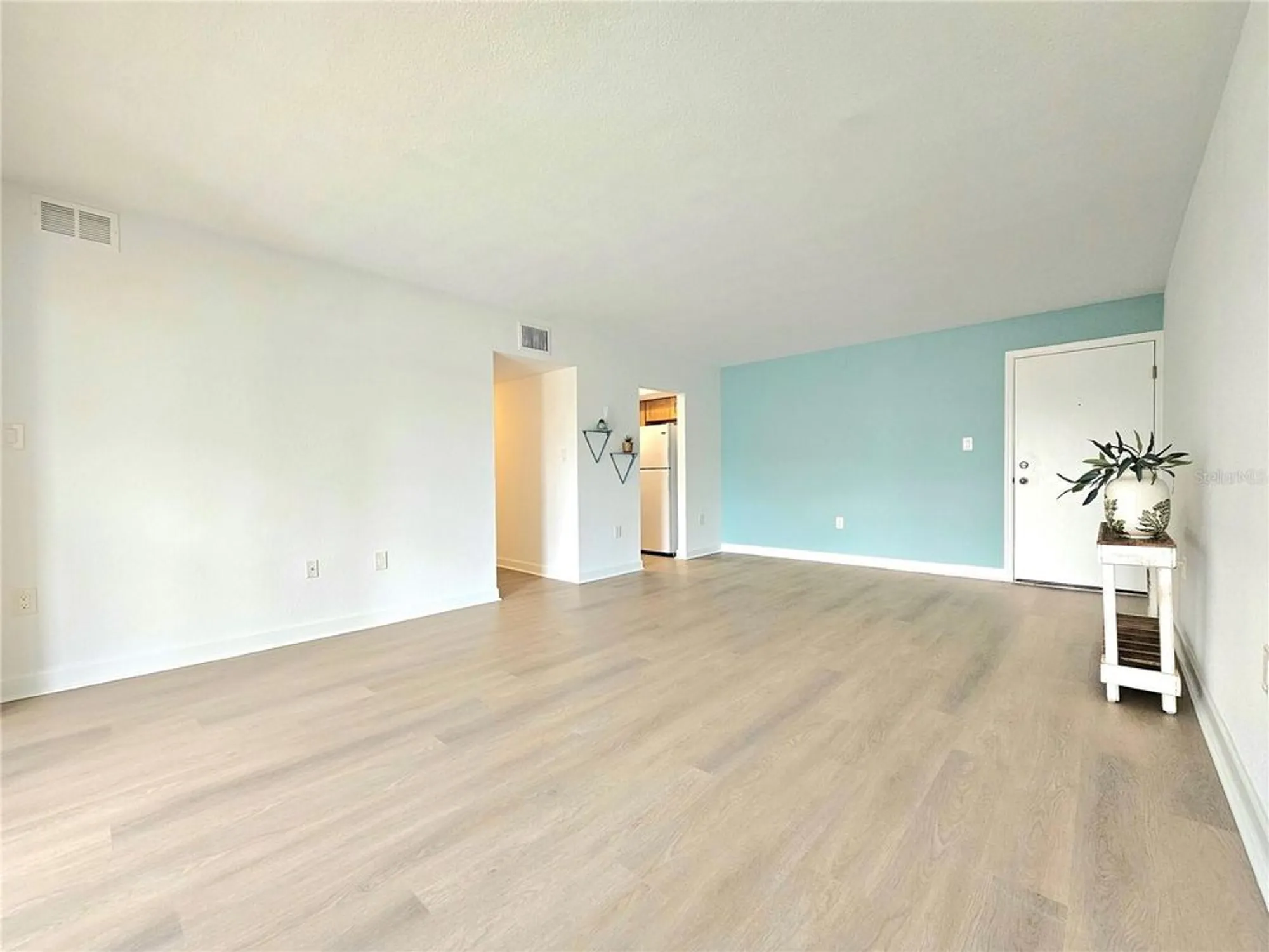 Property Slideshow image 23 of 23 | 21267 gertrude ave 114, Port Charlotte, FL, 33952