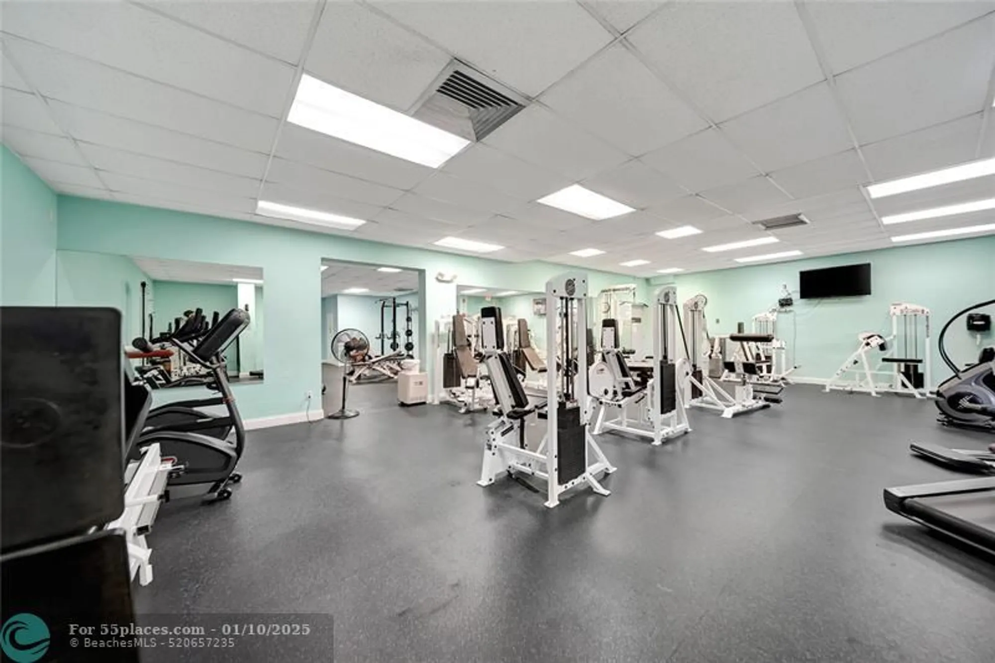 Property Slideshow image 46 of 67 | 3521 environ blvd b410, Lauderhill, FL, 33319
