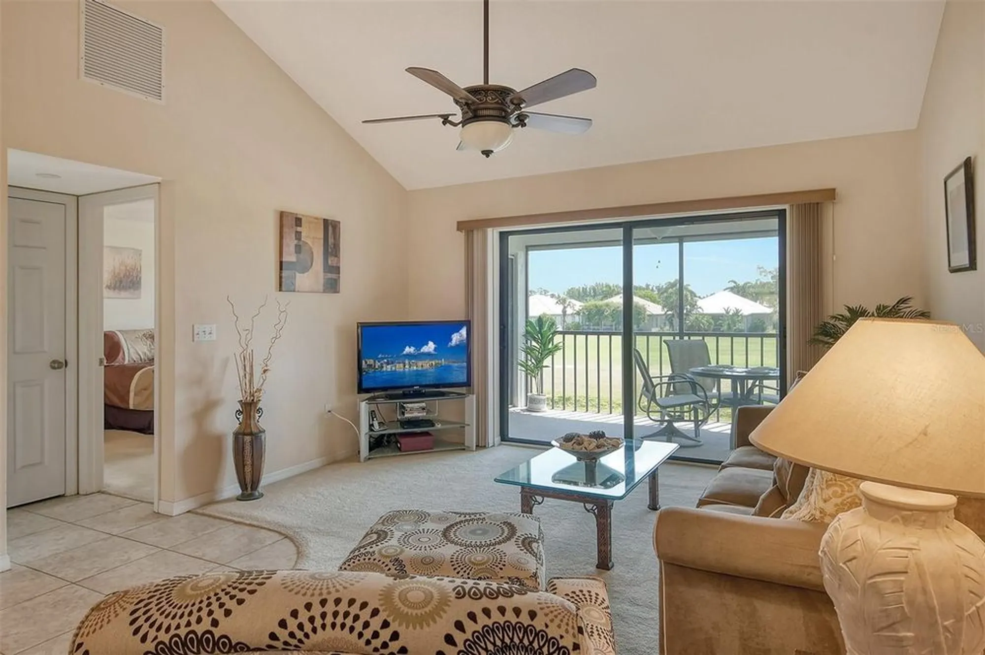 Property Slideshow image 7 of 31 | 1100 capri isles blvd apt 523, Venice, FL, 34292