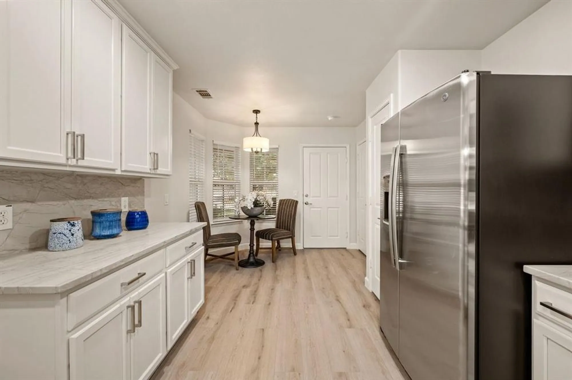 Property Slideshow image 11 of 40 | 7863 whirlwind dr, Frisco, TX, 75036