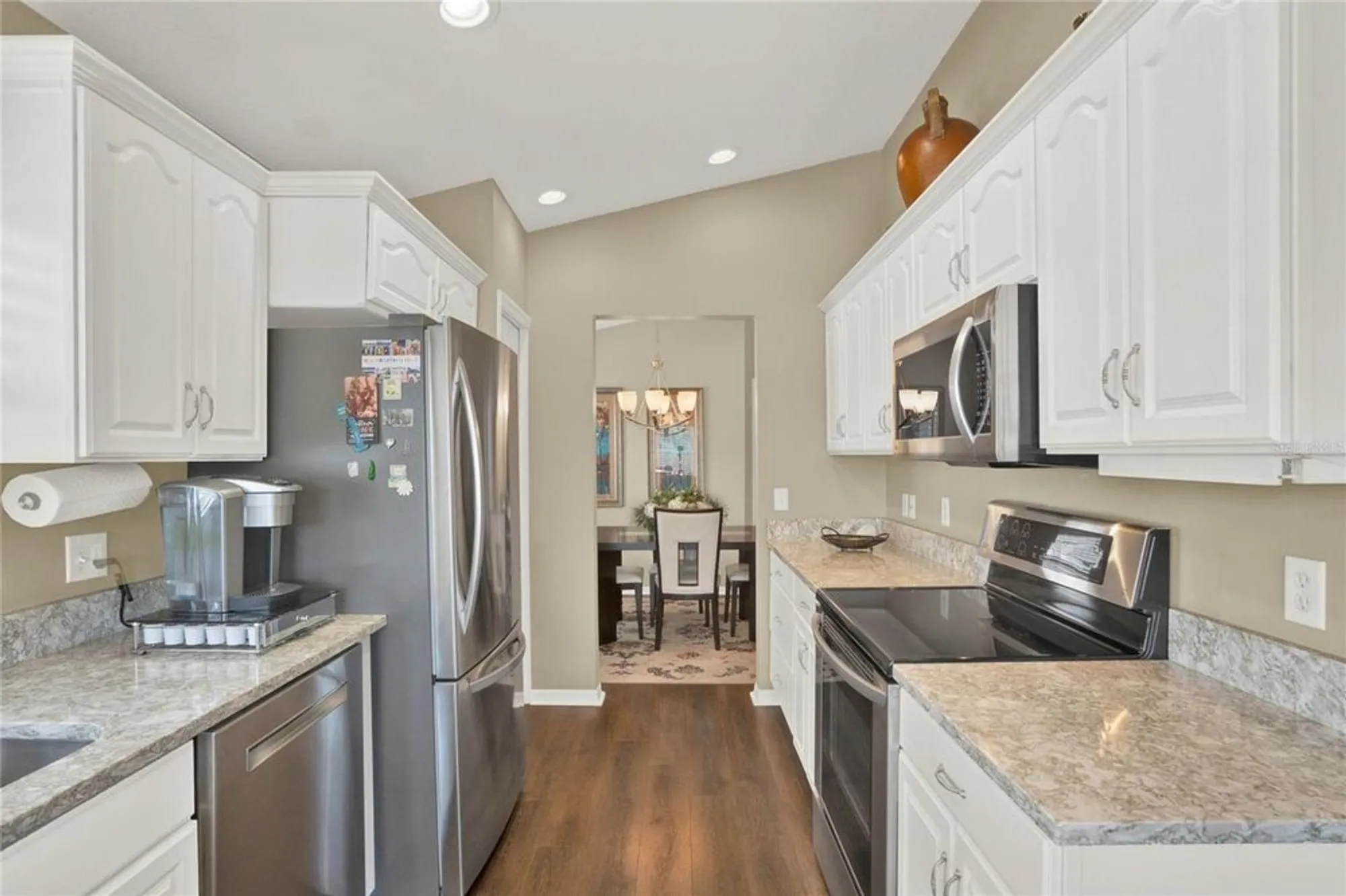 Property Slideshow image 11 of 46 | 496 lake suzanne dr, Lake Wales, FL, 33859