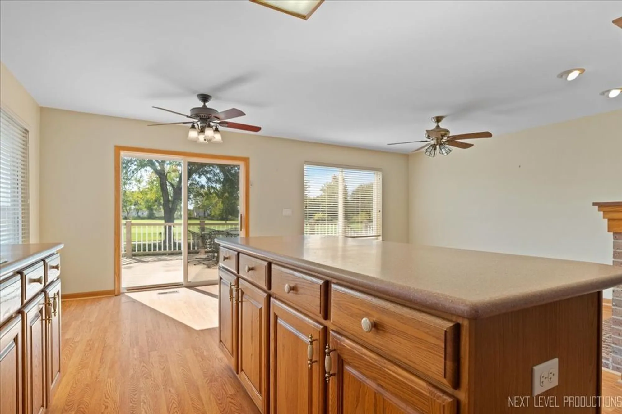 Property Slideshow image 8 of 26 | 14037 s tamarack dr, Plainfield, IL, 60544