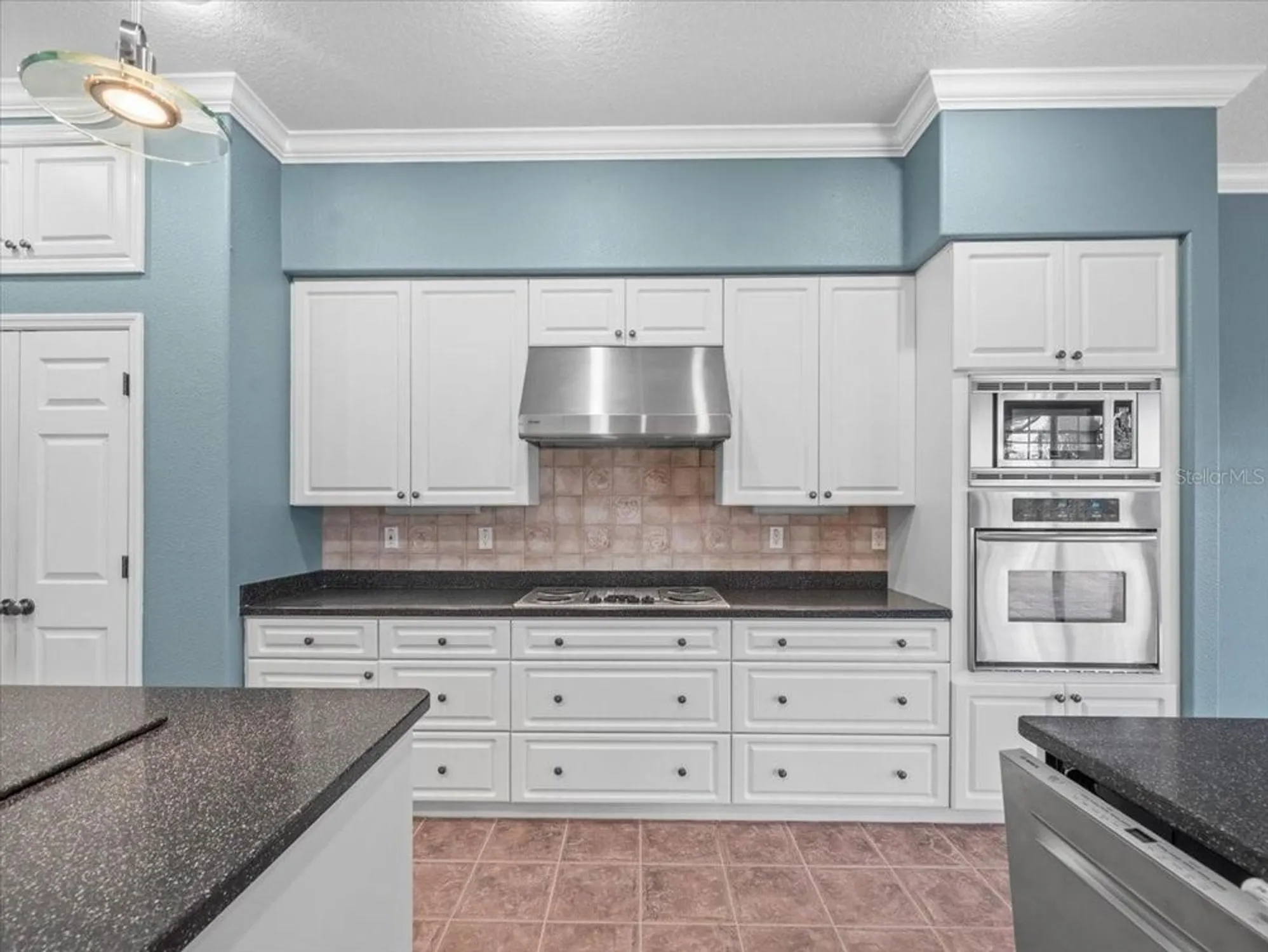 Property Slideshow image 19 of 58 | 8698 mississippi run, Weeki Wachee, FL, 34613