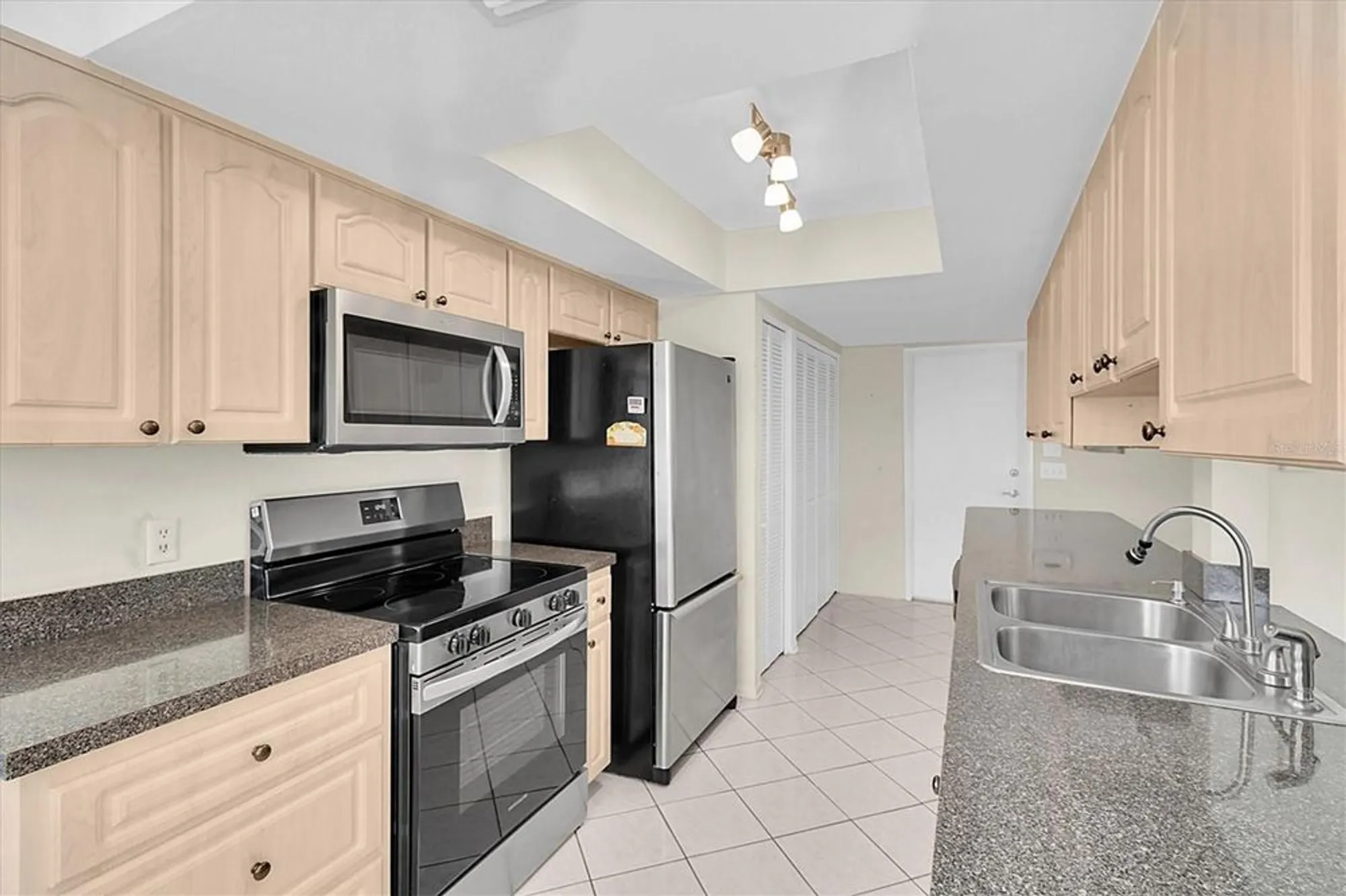 Property Slideshow image 12 of 60 | 9433 stonewall ln, New Port Richey, FL, 34655