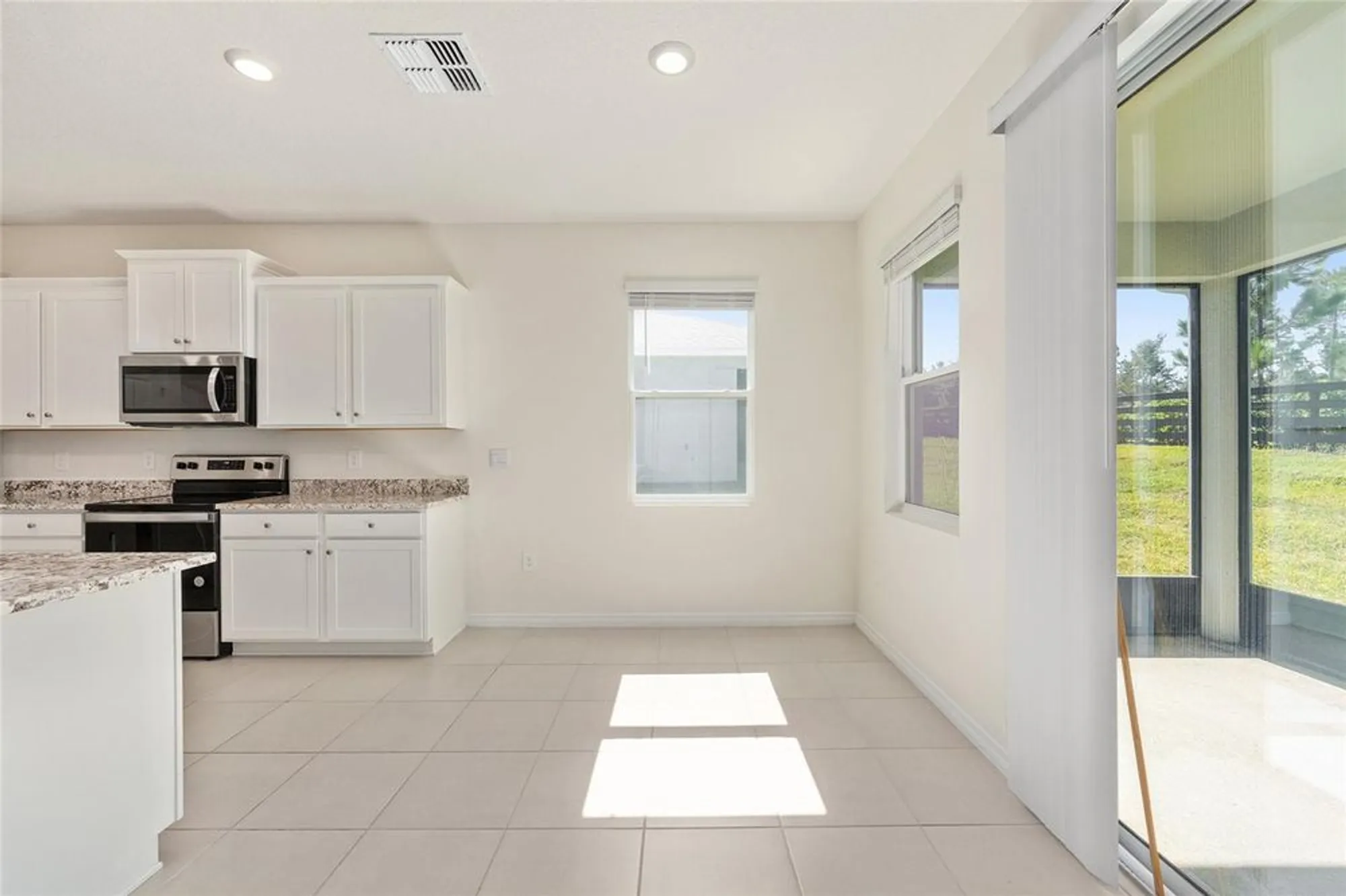 Property Slideshow image 12 of 44 | 6239 sw 93rd loop, Ocala, FL, 34476
