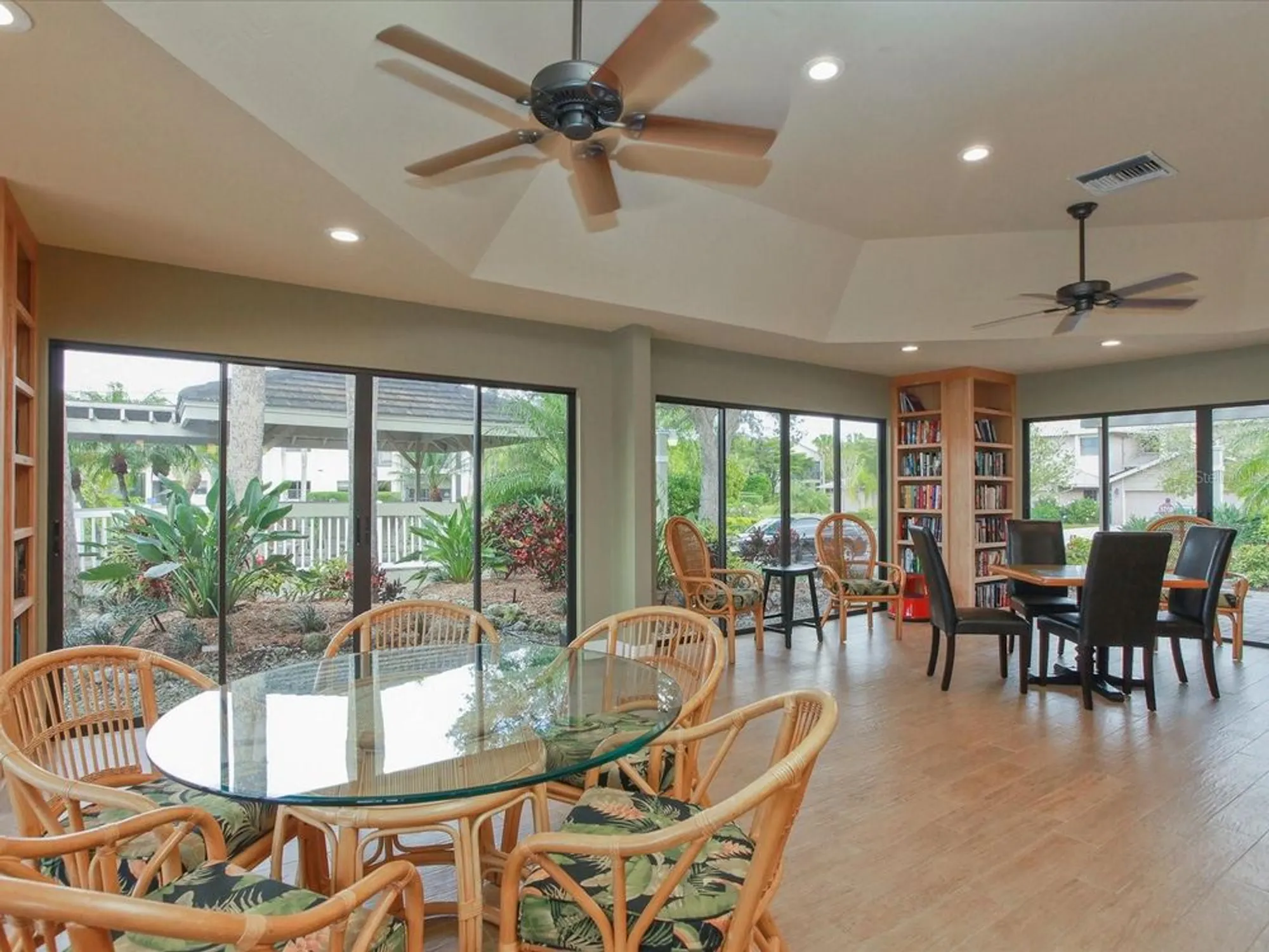Property Slideshow image 43 of 46 | 1612 pine harrier cir, Sarasota, FL, 34231