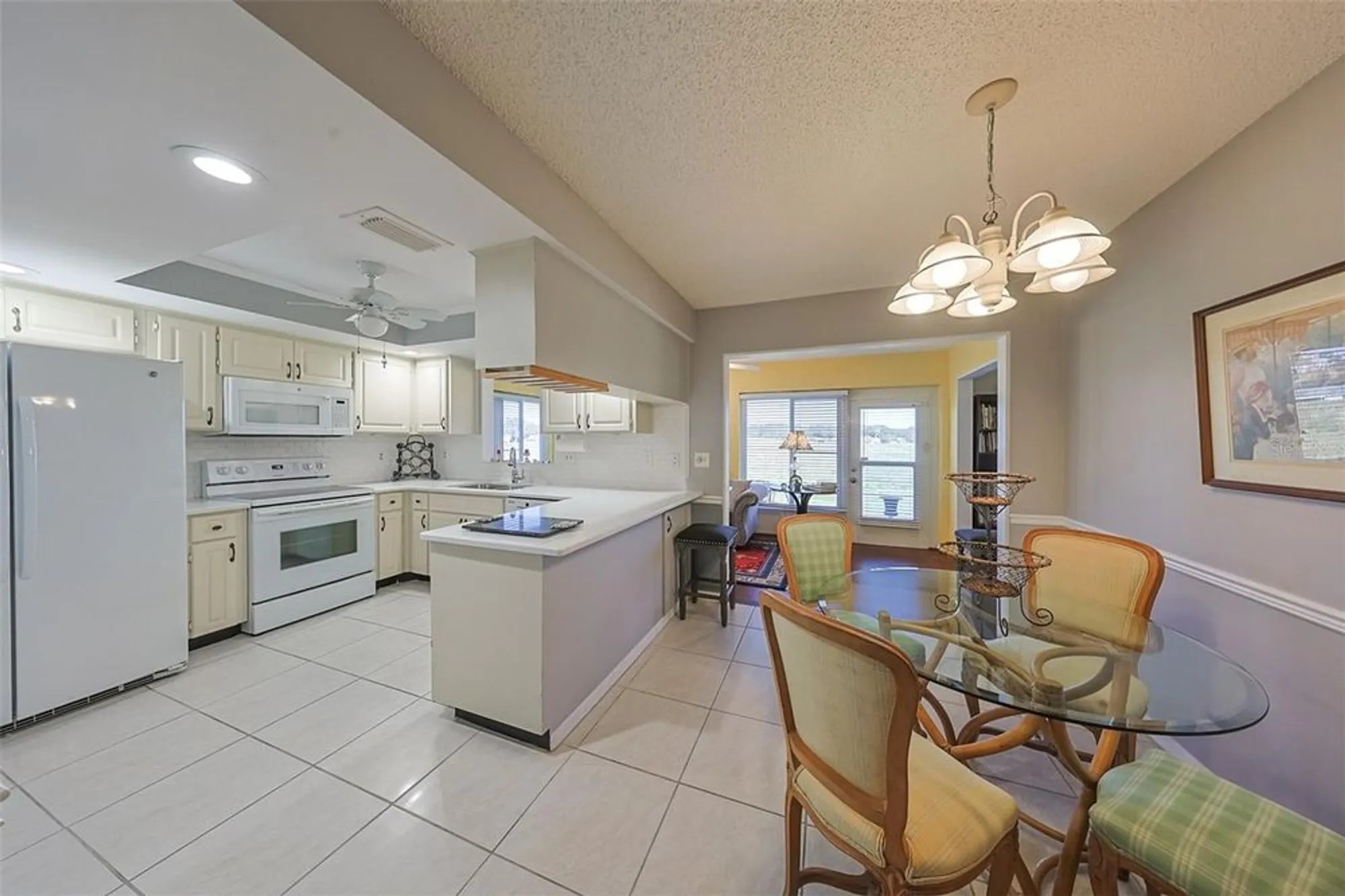 Property Slideshow image 21 of 69 | 1318 leland dr, Sun City Center, FL, 33573