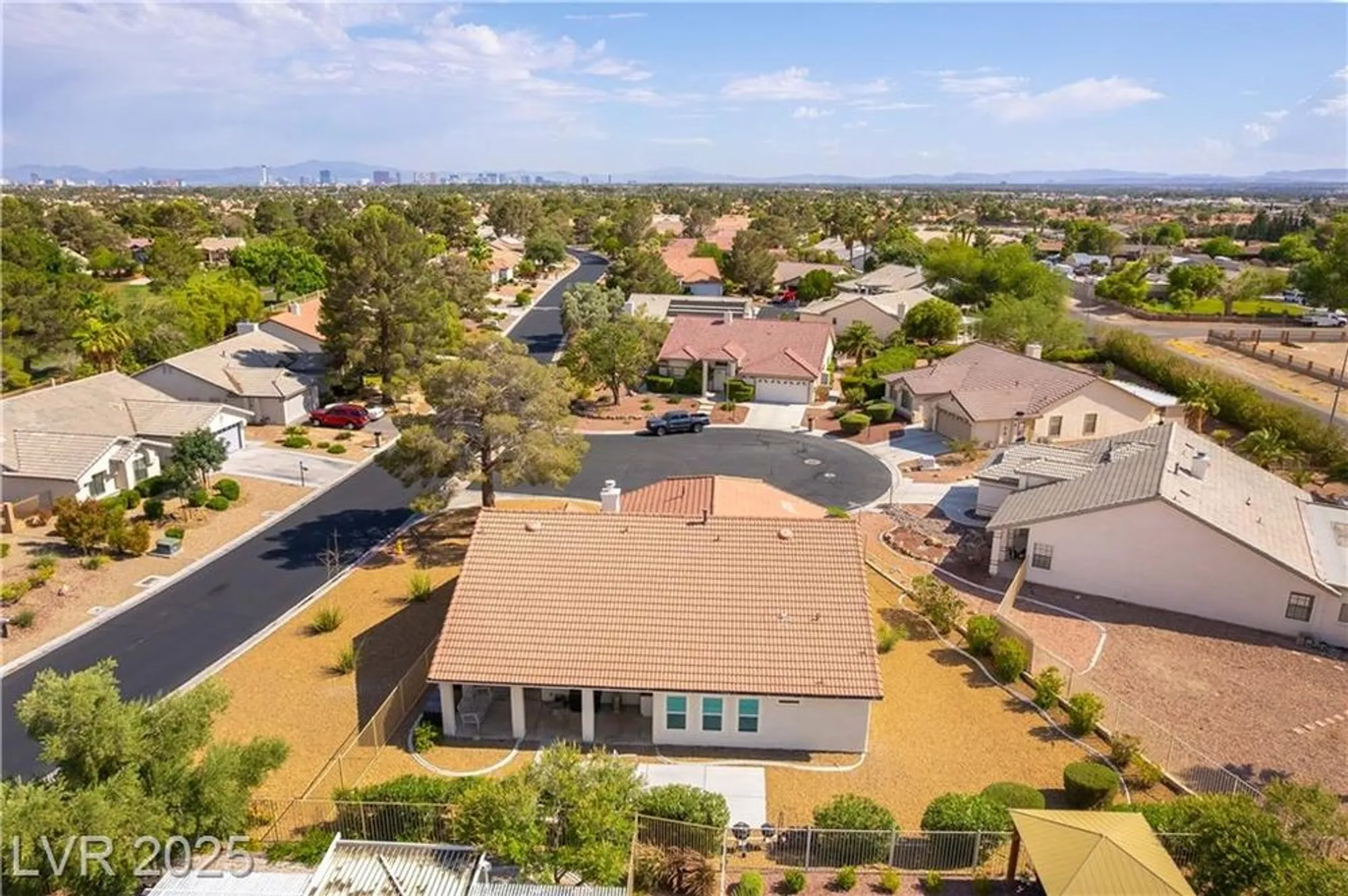 Property Slideshow image 34 of 42 | 5600 segolilly cir, Las Vegas, NV, 89130