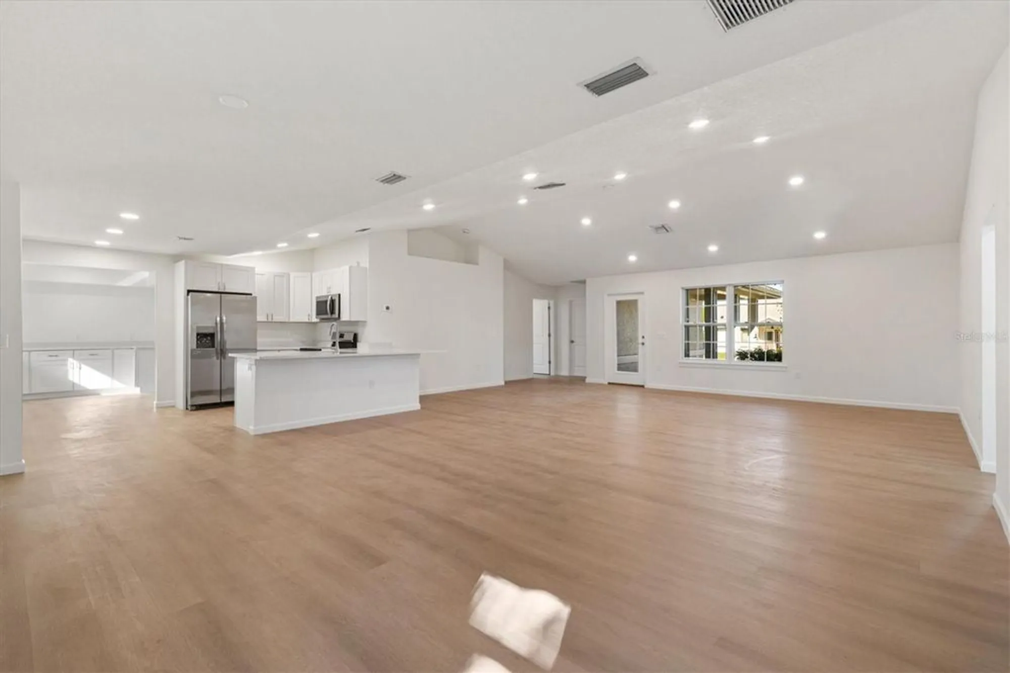 Property Slideshow image 9 of 39 | 11041 se 174th loop, Summerfield, FL, 34491