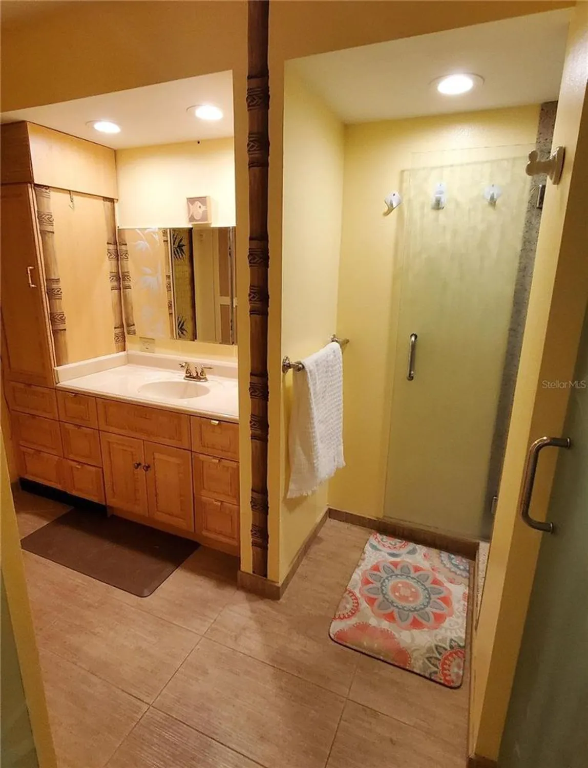 Property Slideshow image 13 of 24 | 632 edgewater dr 832, Dunedin, FL, 34698