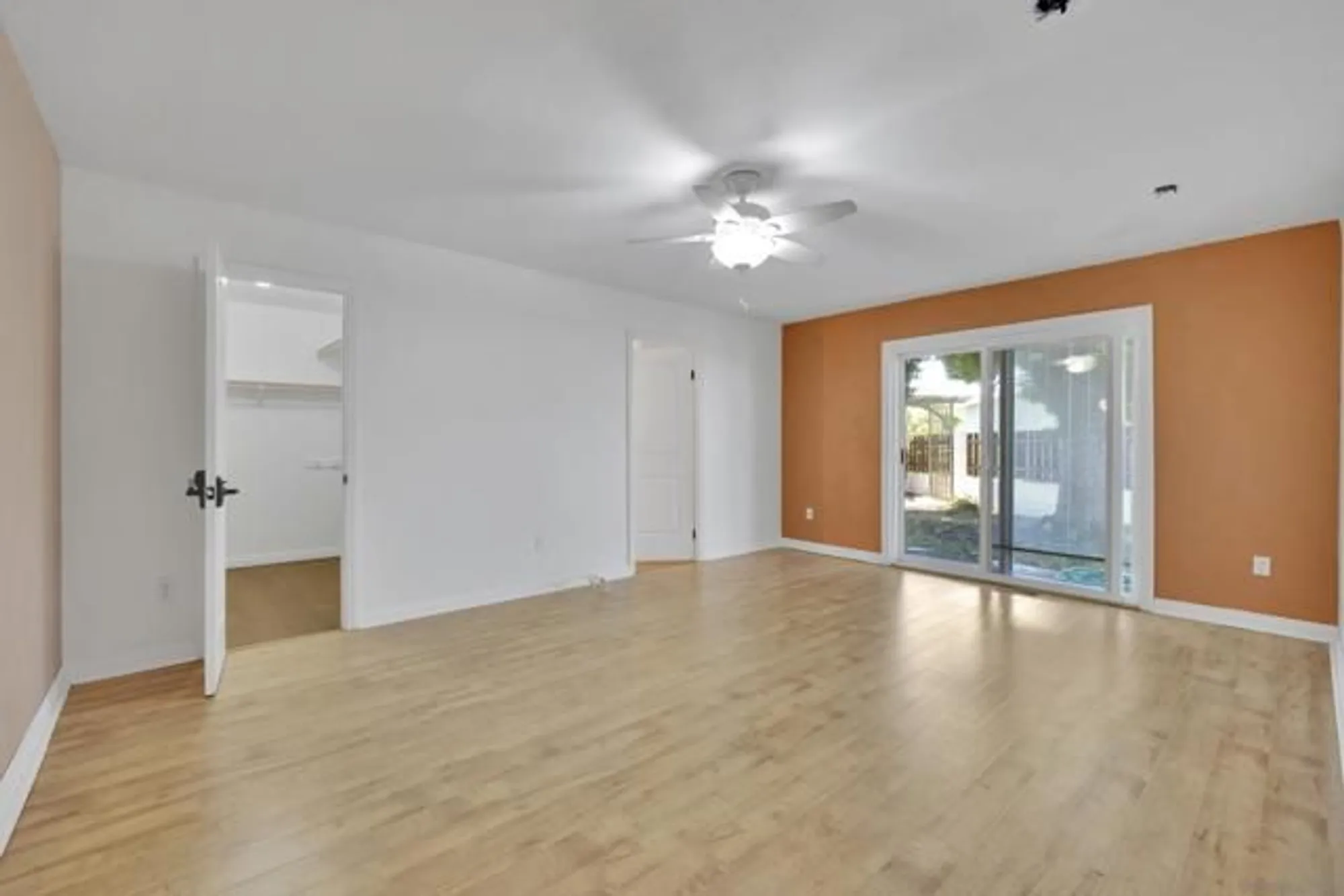 Property Slideshow image 23 of 45 | 38020 calle confite, Murrieta, CA, 92563