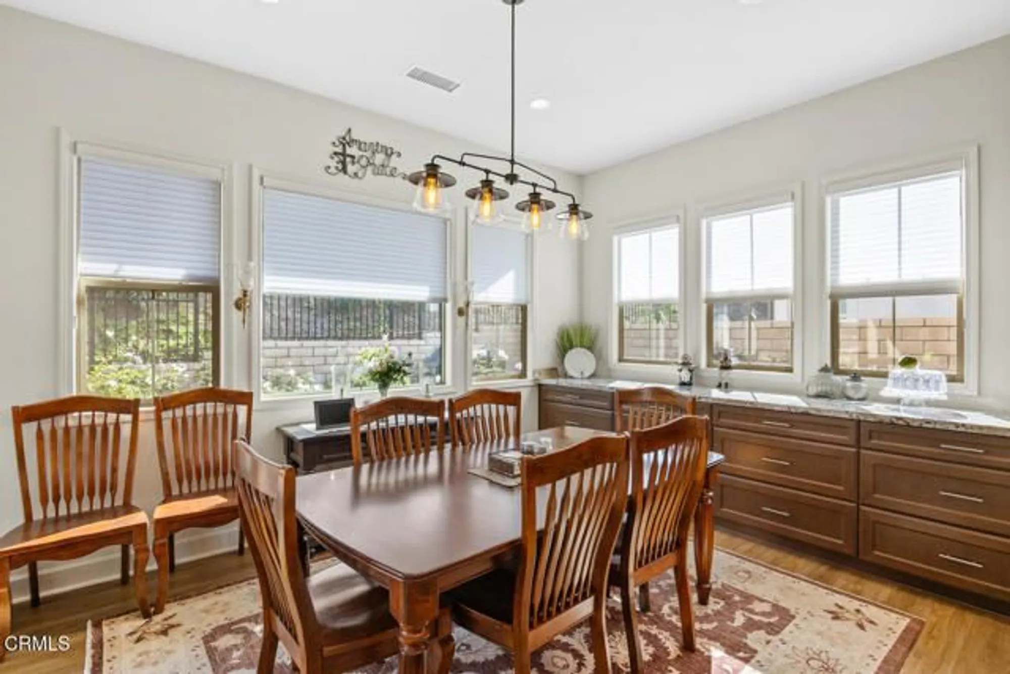 Property Slideshow image 13 of 76 | 2188 jovana ct, Camarillo, CA, 93012