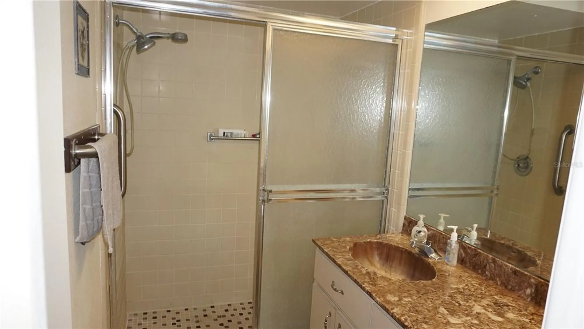 Property Slideshow image 17 of 39 | 11241 versailles ln, Port Richey, FL, 34668