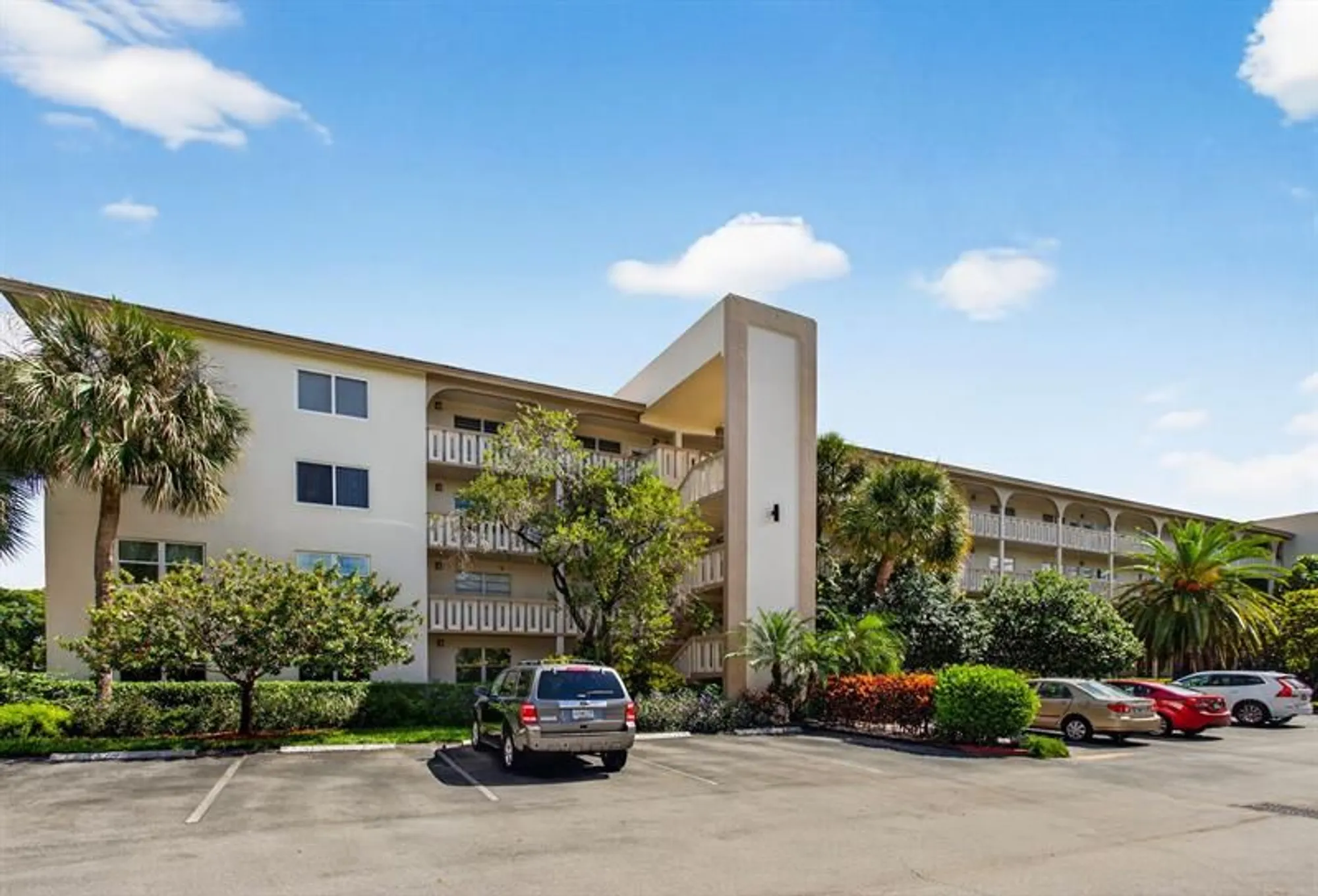 Property Slideshow image 28 of 29 | 3204 portofino pt d4, Coconut Creek, FL, 33066