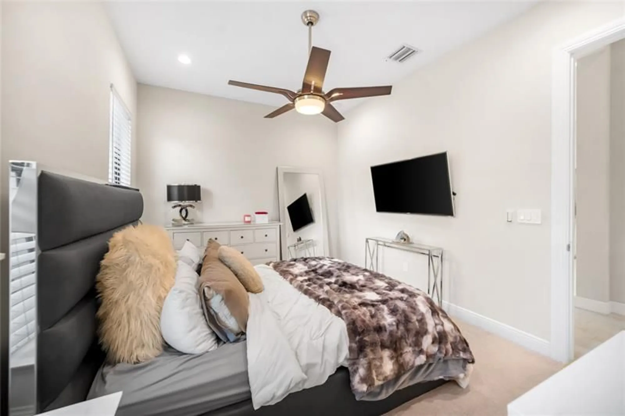 Property Slideshow image 29 of 72 | 11839 palermo rd, Parkland, FL, 33076