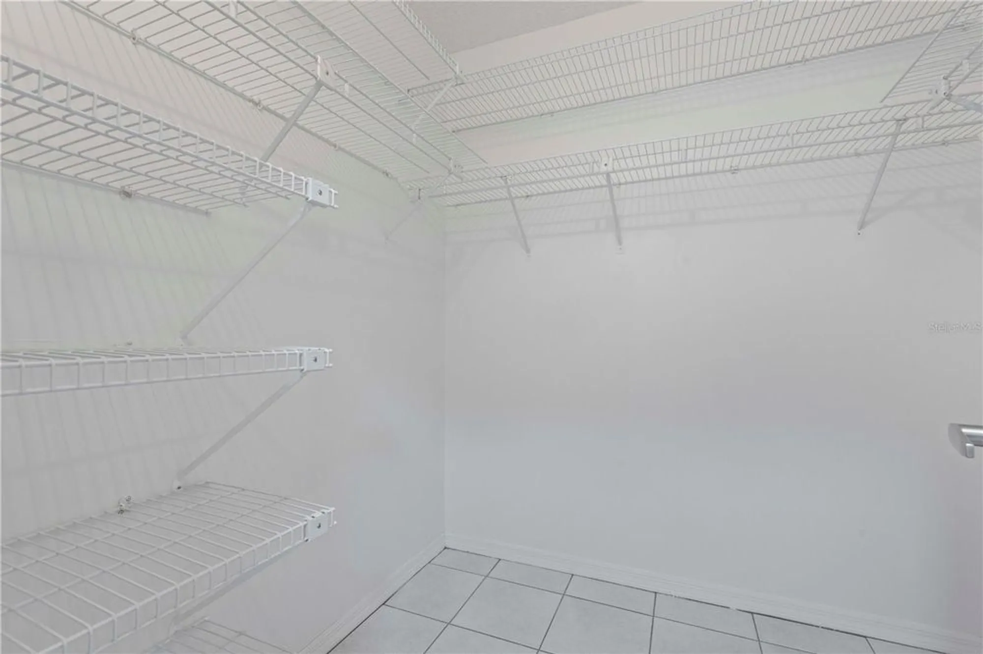 Property Slideshow image 32 of 55 | 2329 lancaster dr, Sun City Center, FL, 33573